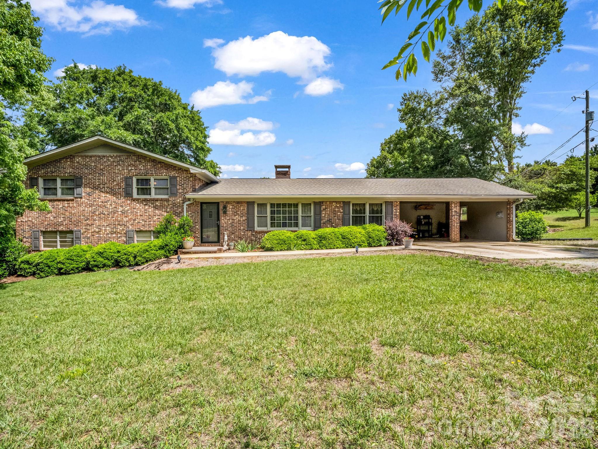 72 McEntire Road — photo