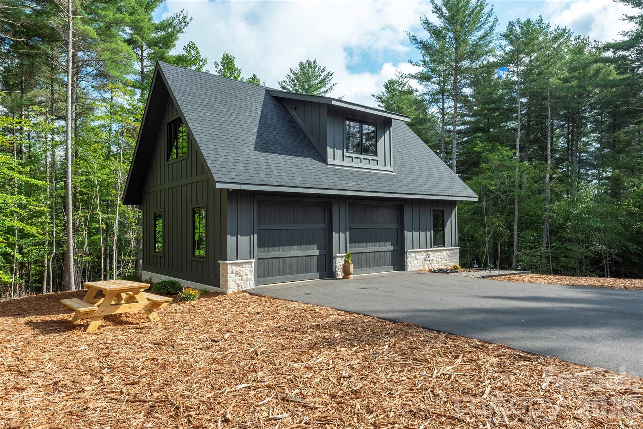 1156 Campbells Trace — photo