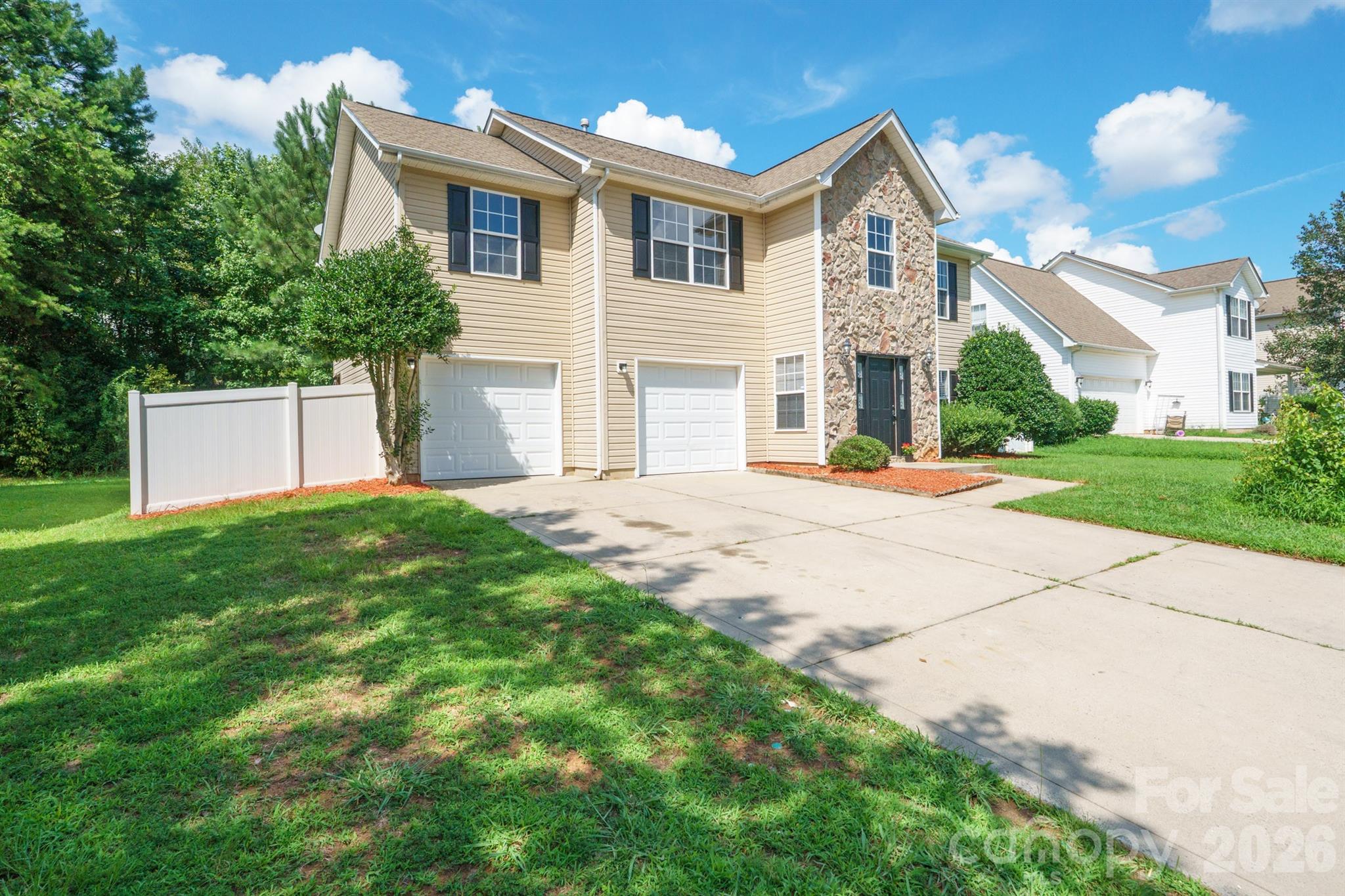 2646 Amber Crest Drive — photo