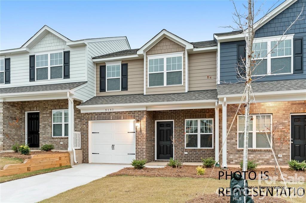 5276 Lashawn Lane 3103 — photo