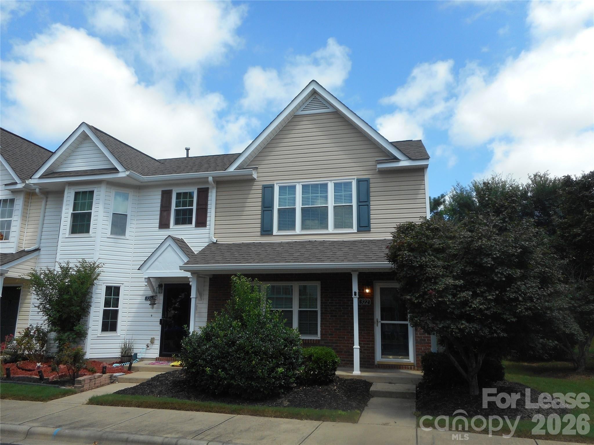 322 Deep Water Lane — photo