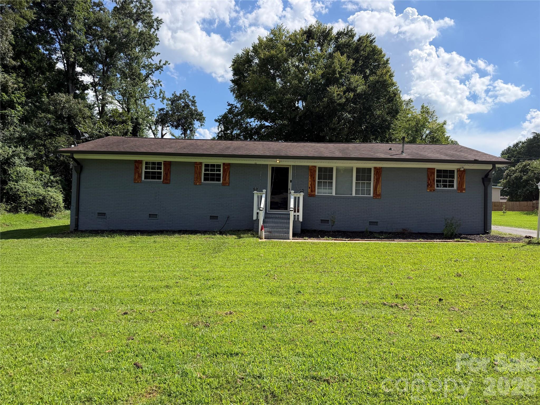 911 Eldorado Avenue — photo
