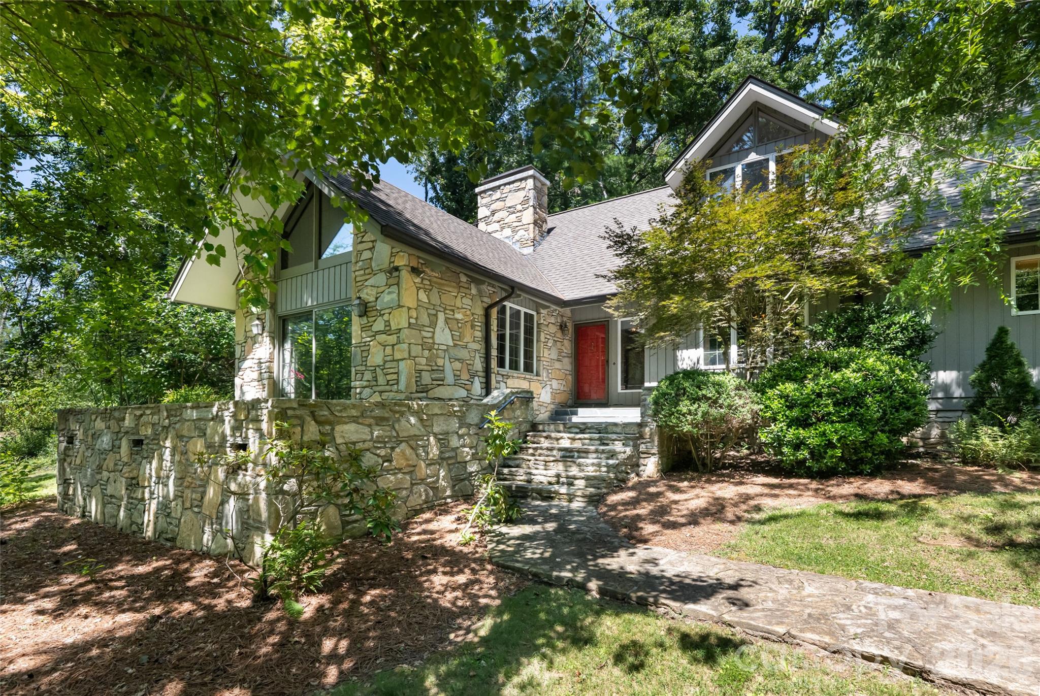 25 E Forest Road — photo