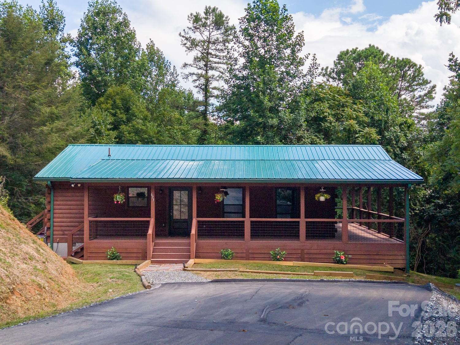 677 Ridgetop Circle — photo