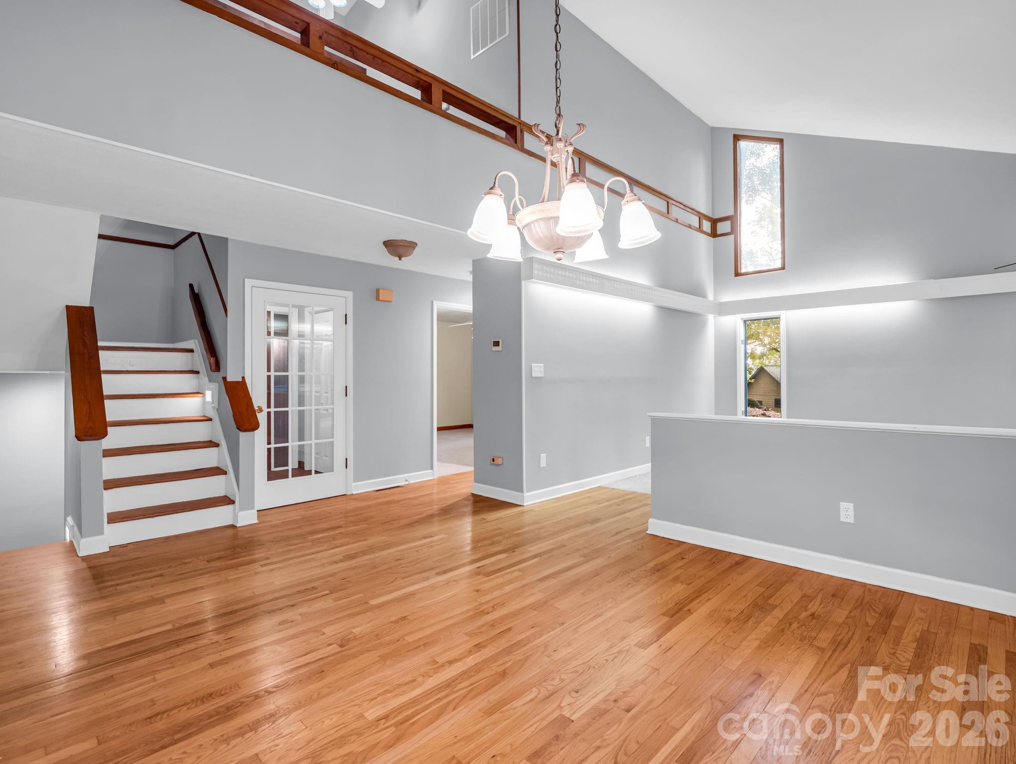 10 Chestnut Ridge Road — photo