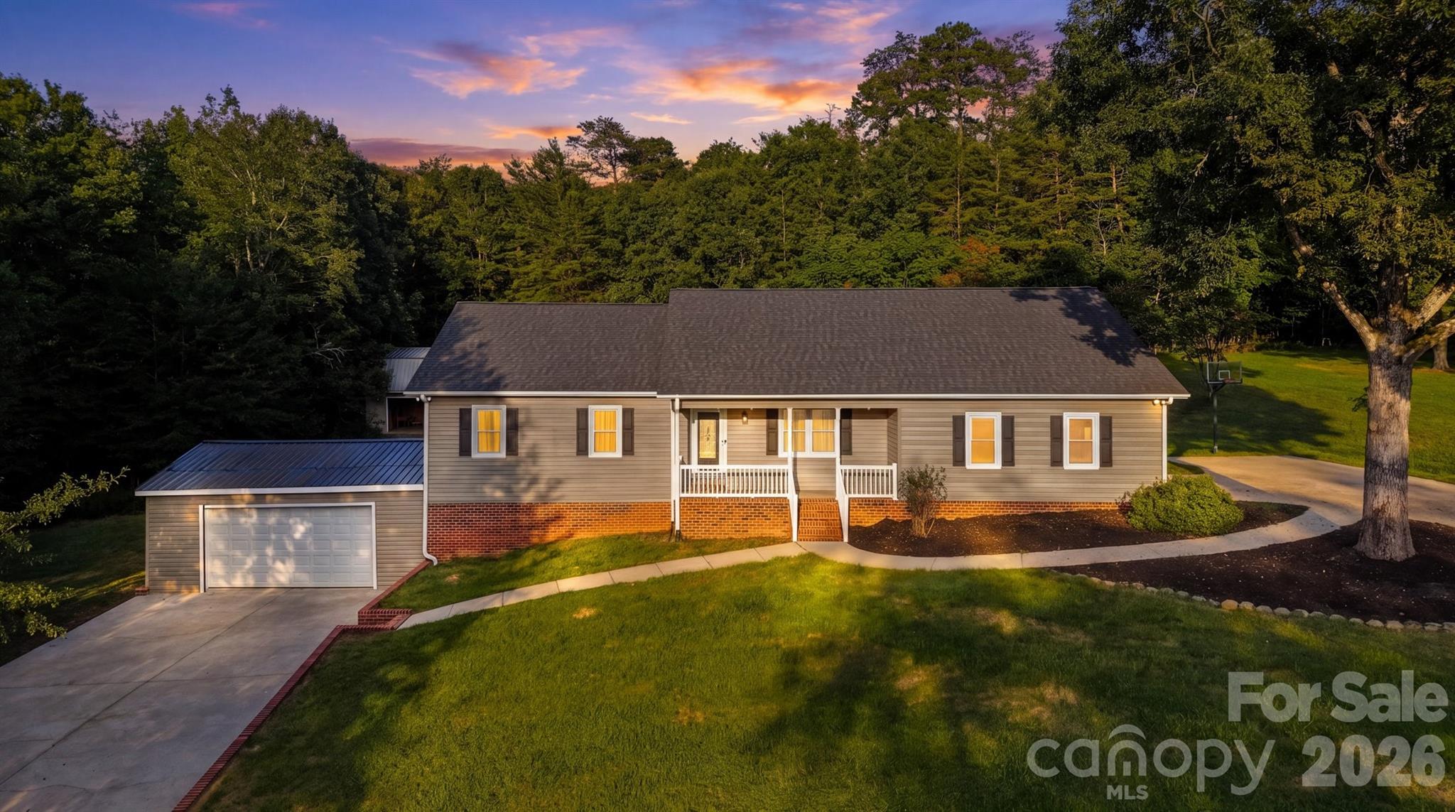 136 Cook Lane — photo