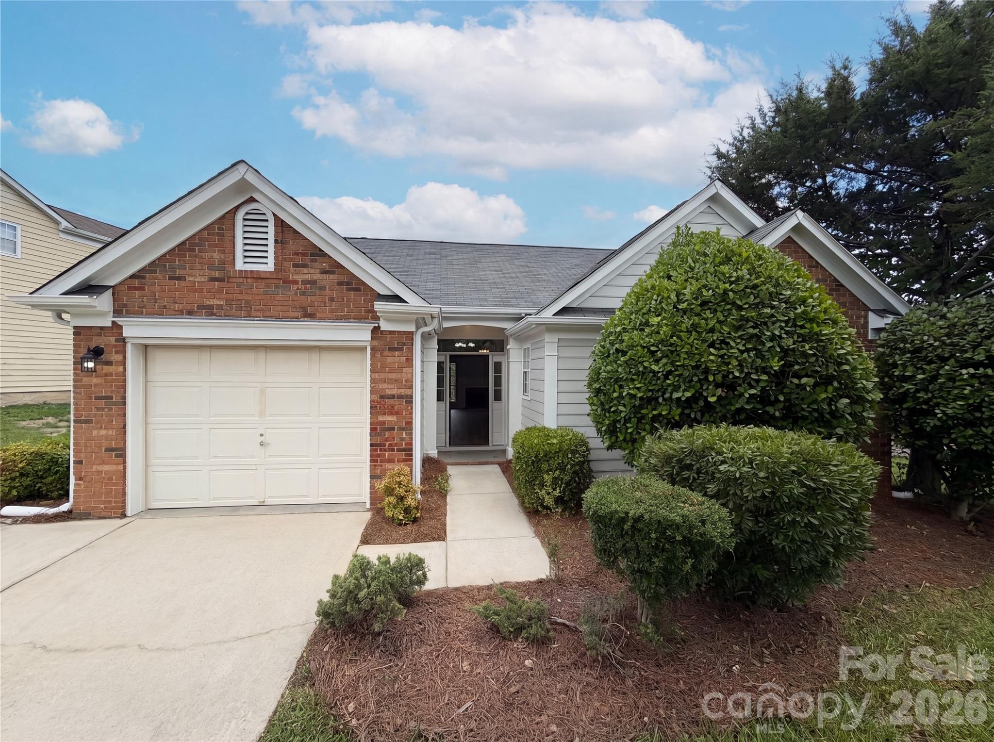 1633 Gordon Walters Drive — photo