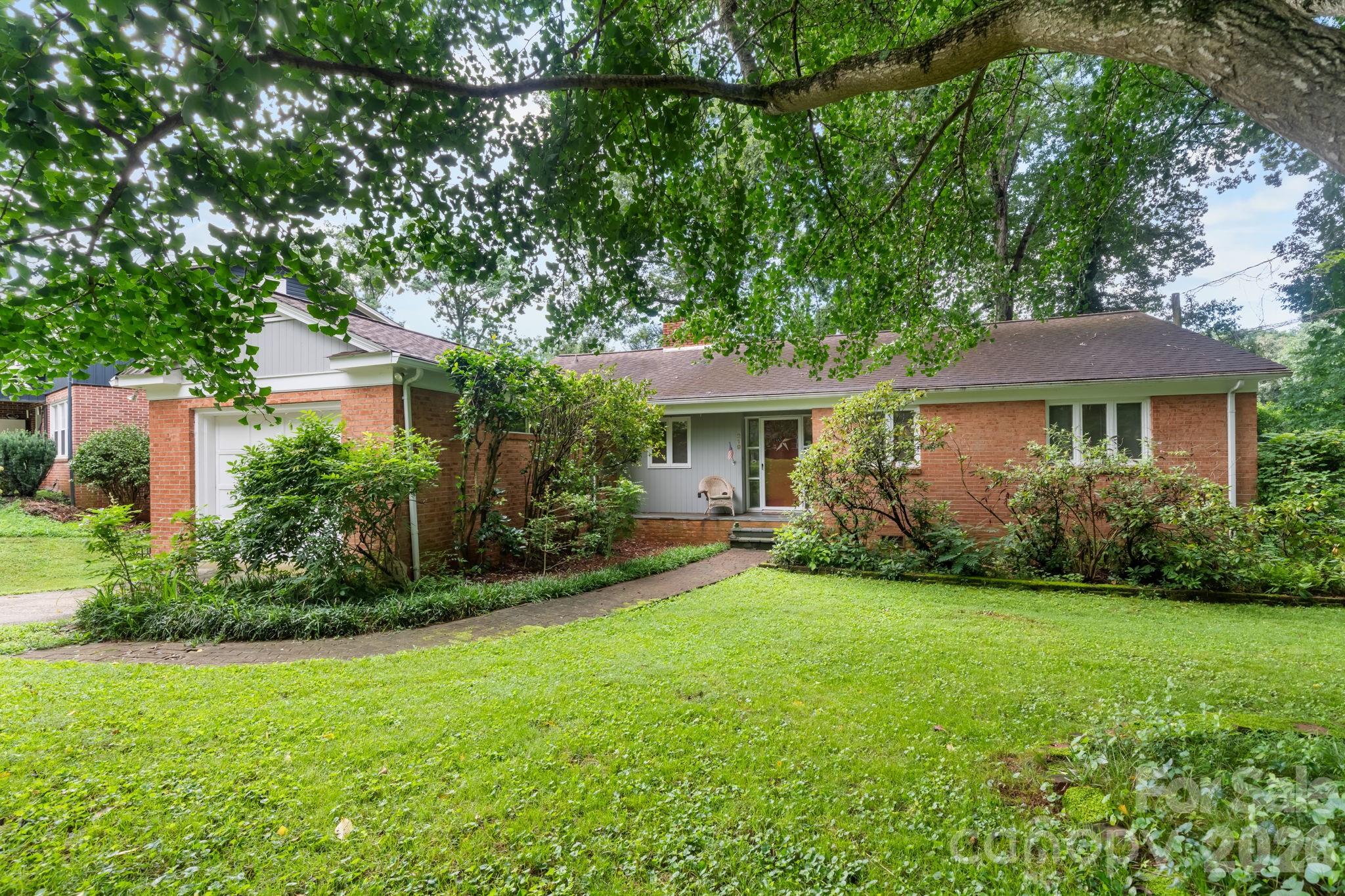 219 West Park Drive — photo