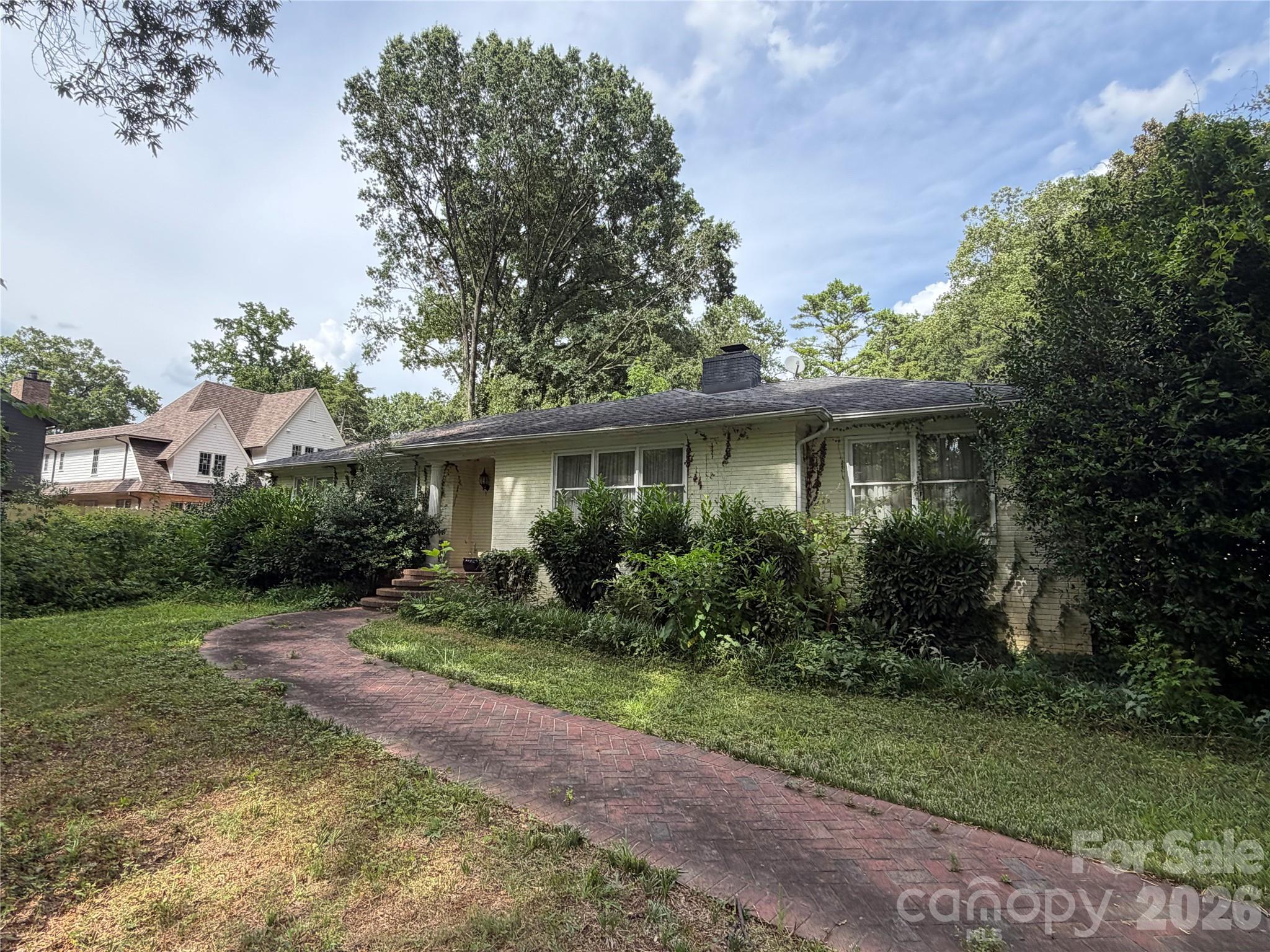 5017 Randolph Road — photo