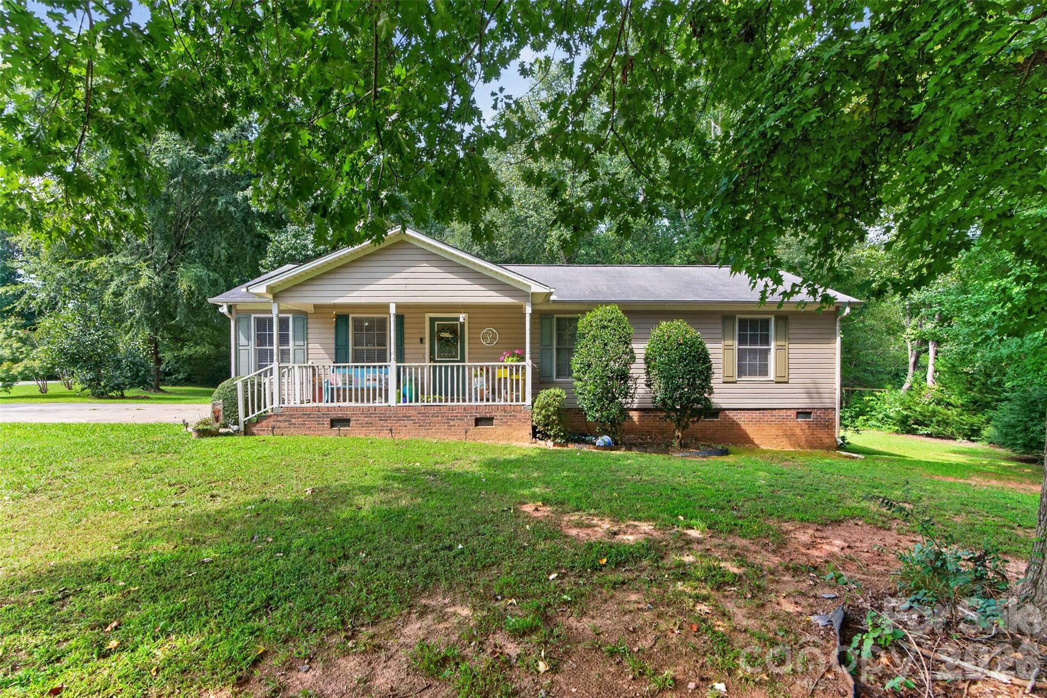 1007 Field Swallow Way — photo