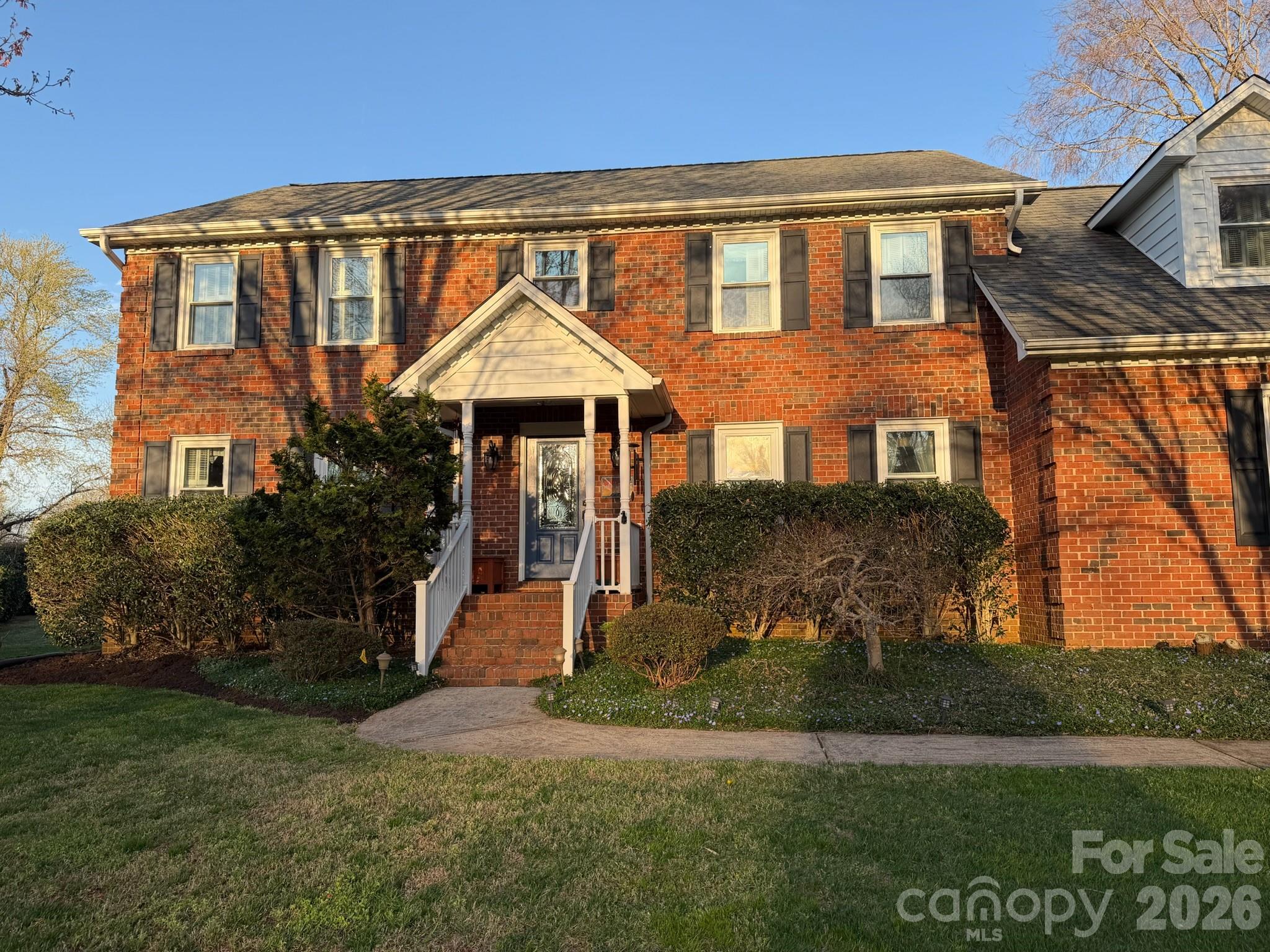 1511 Prancer Lane — photo