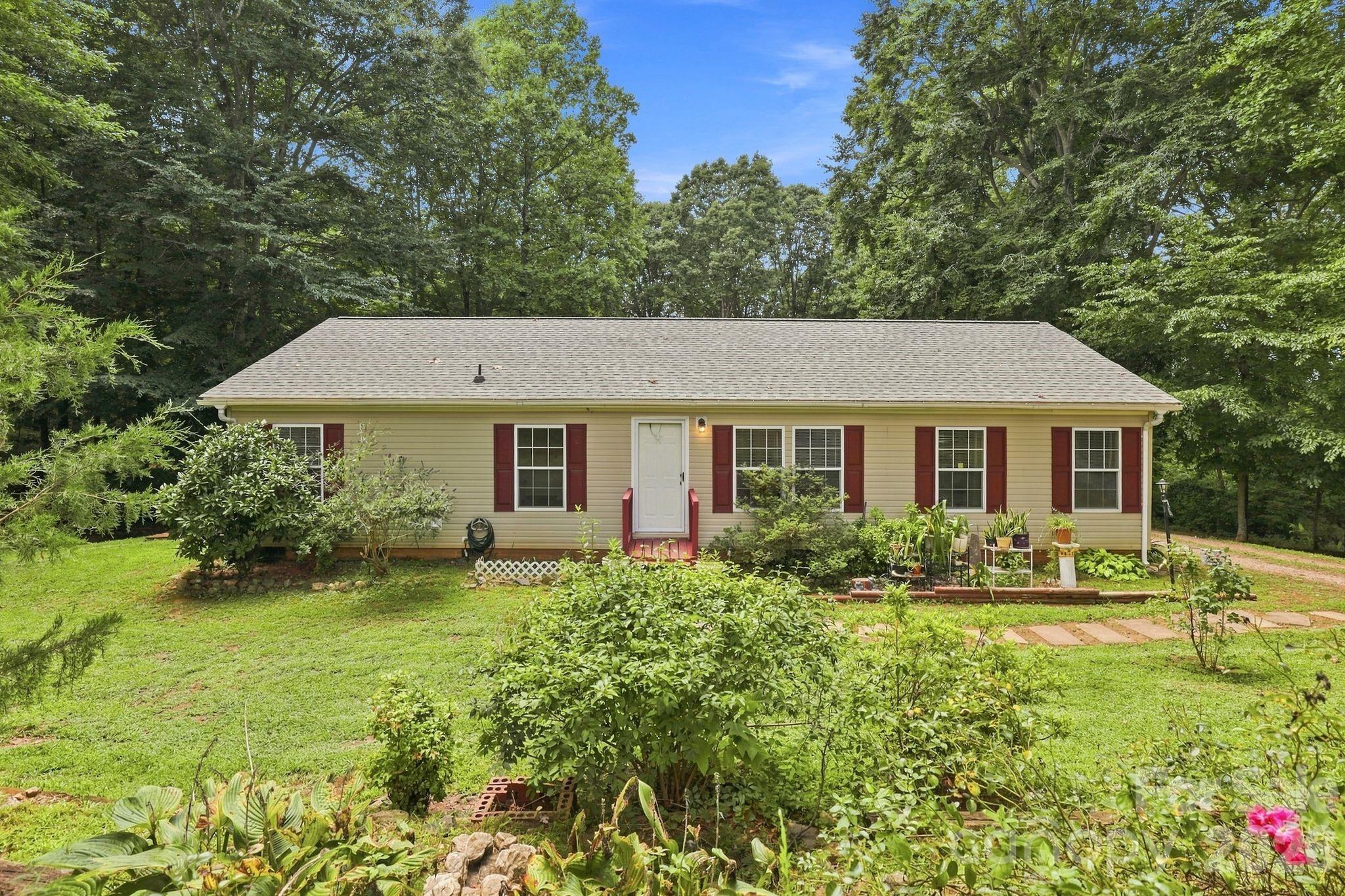 175 Riverfield Drive — photo