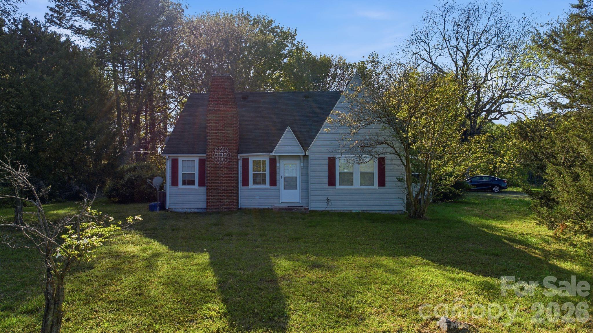 1862 Salem Church Road — photo