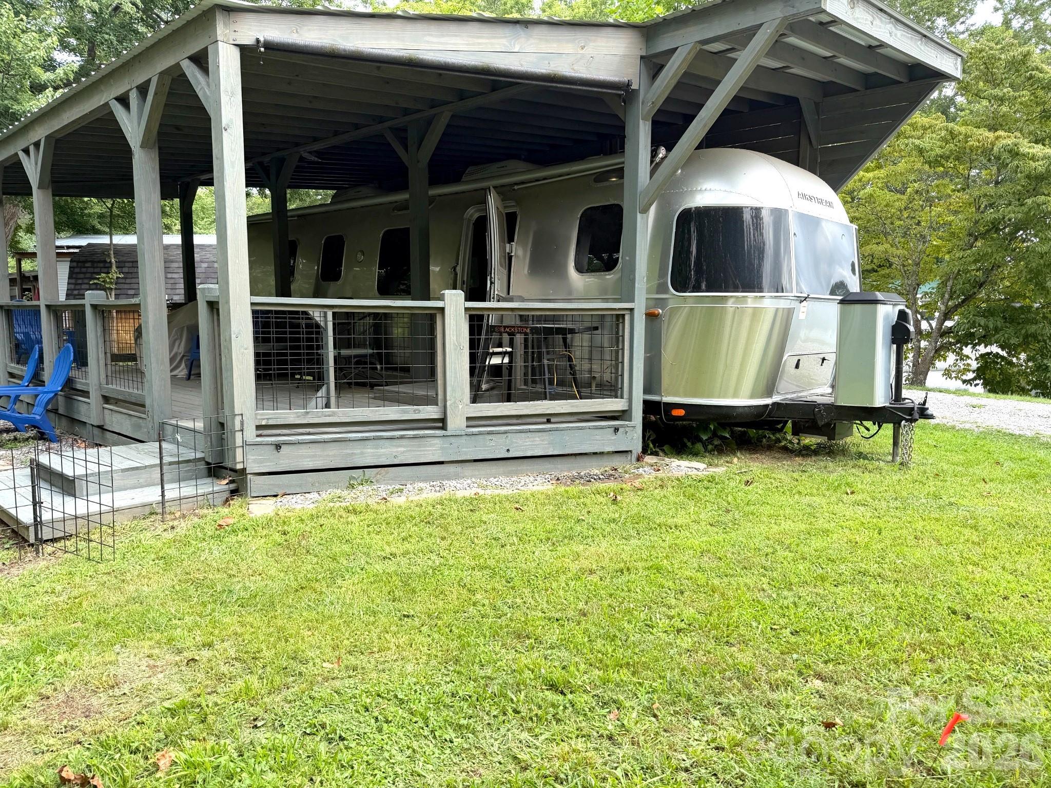 30 Aqua Vista Loop — photo