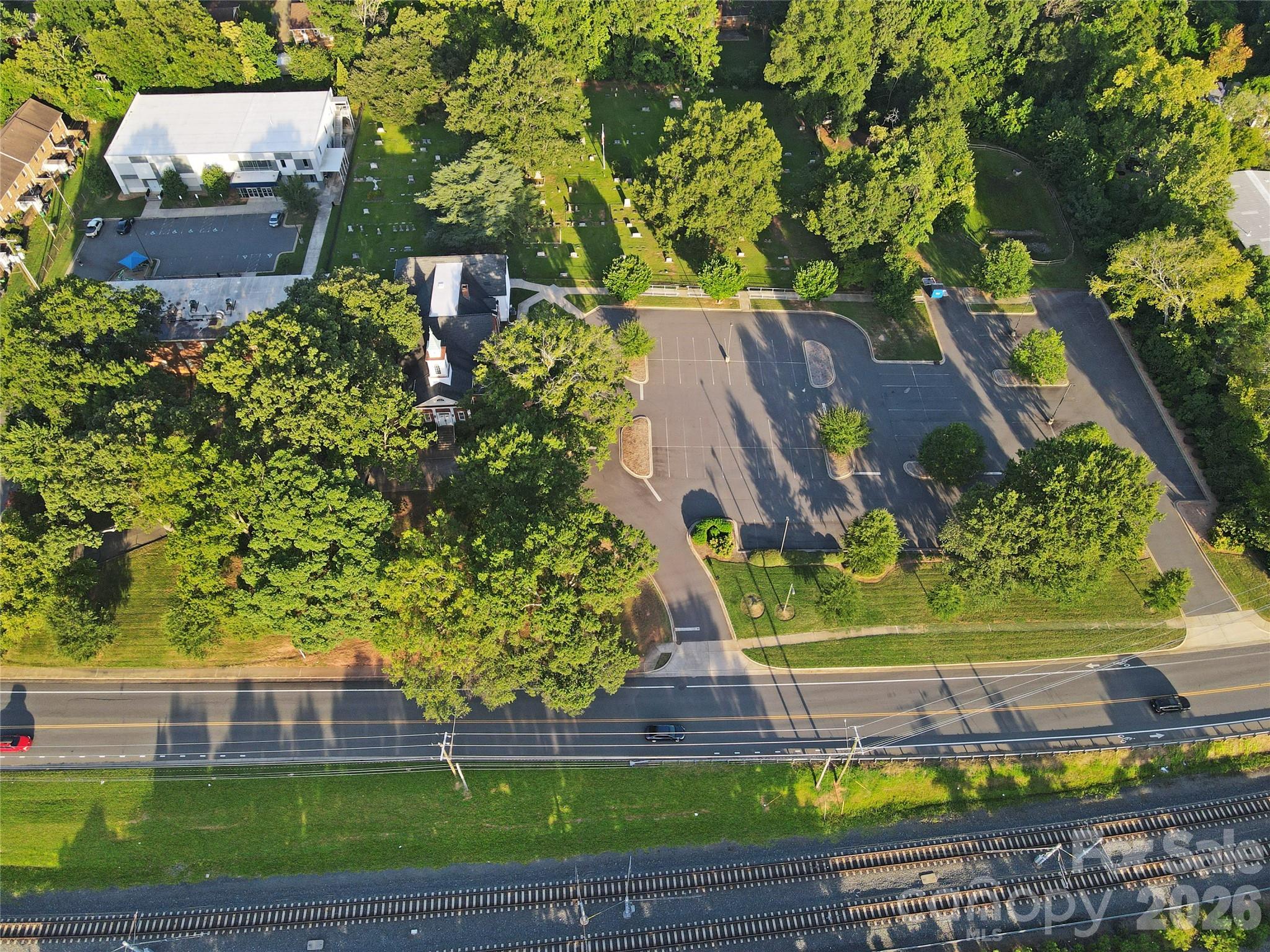 6210 Old Pineville Road — photo