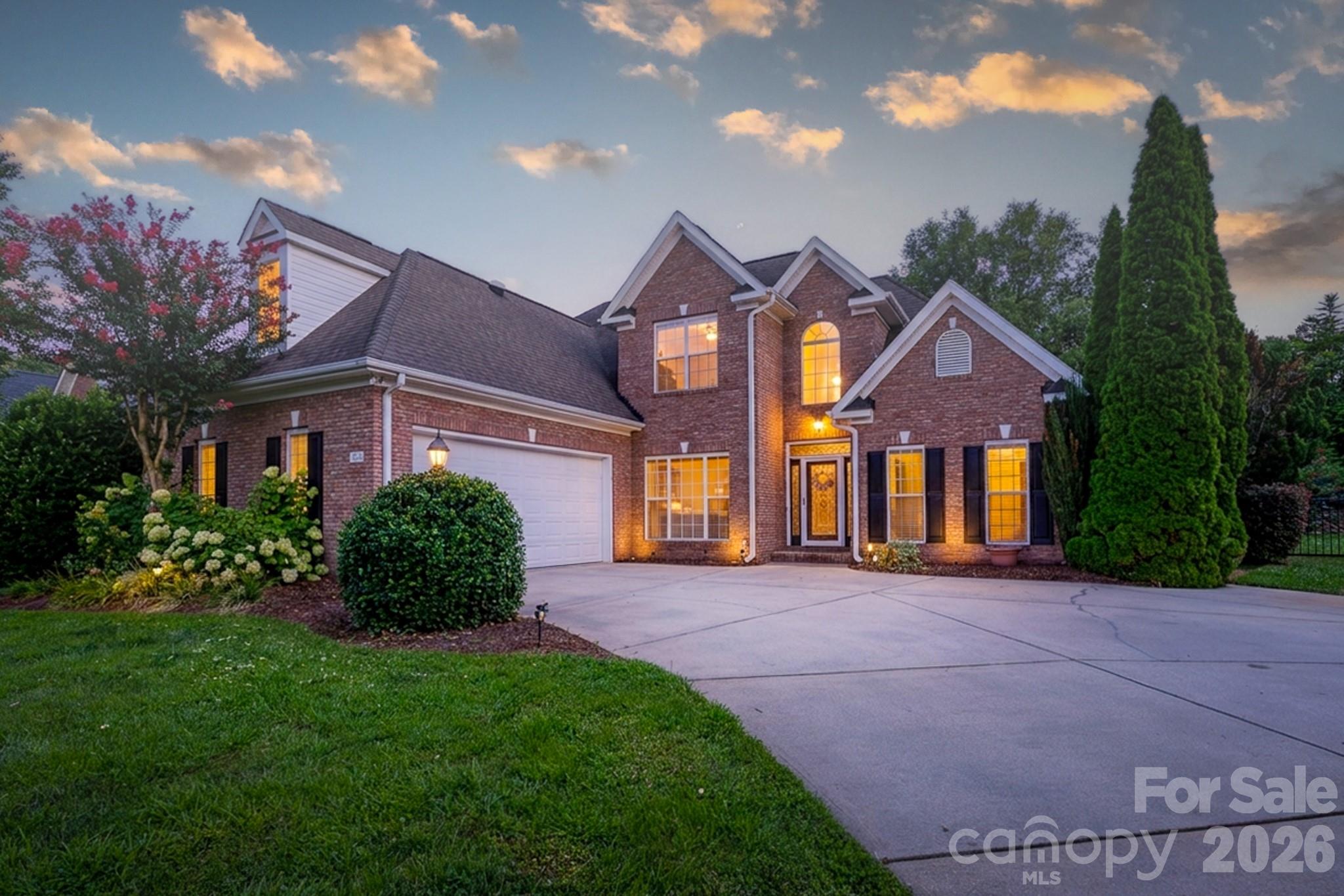 186 Lake Commons Drive 04 — photo