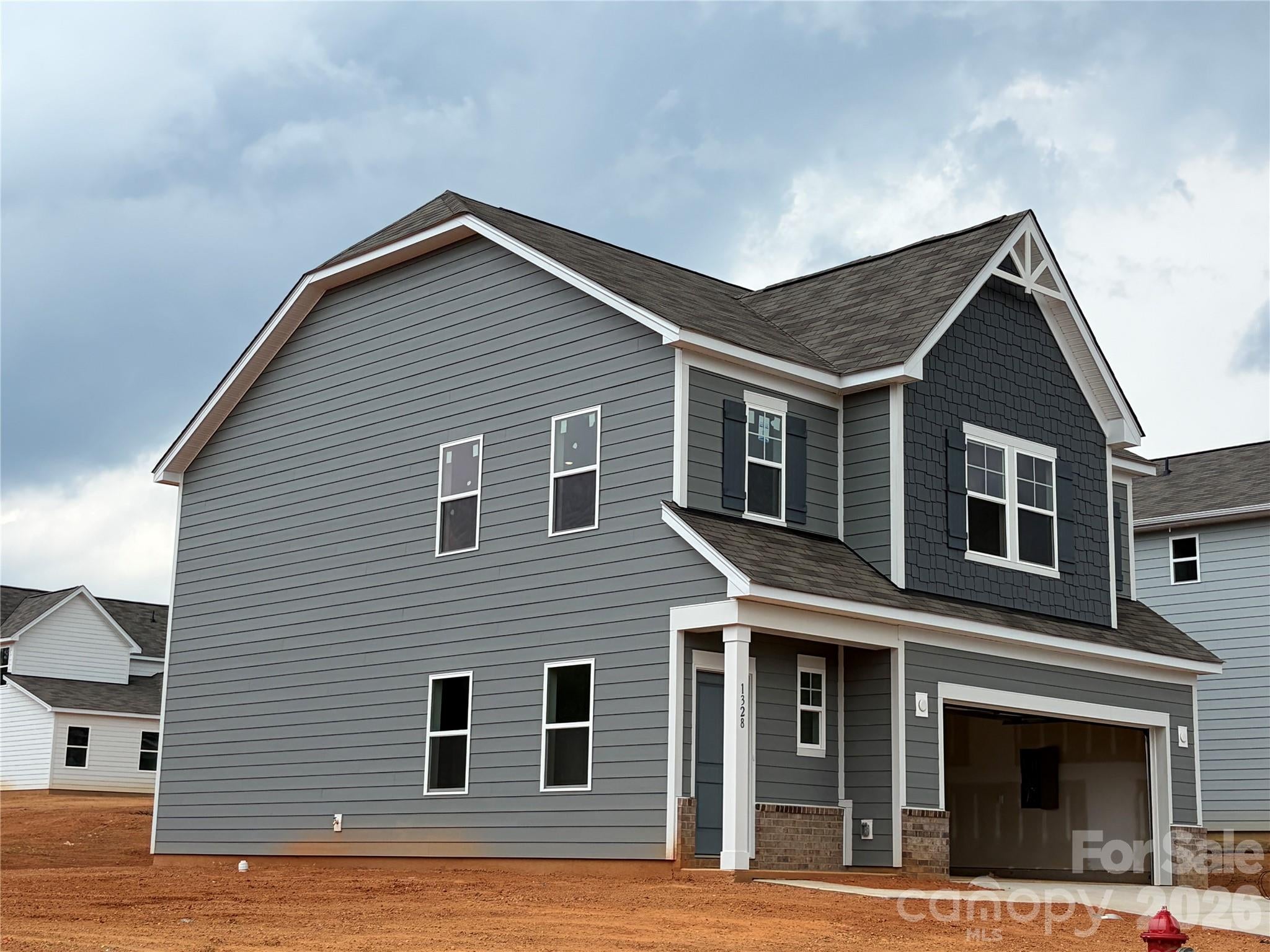 1328 Chiefs Lane — photo