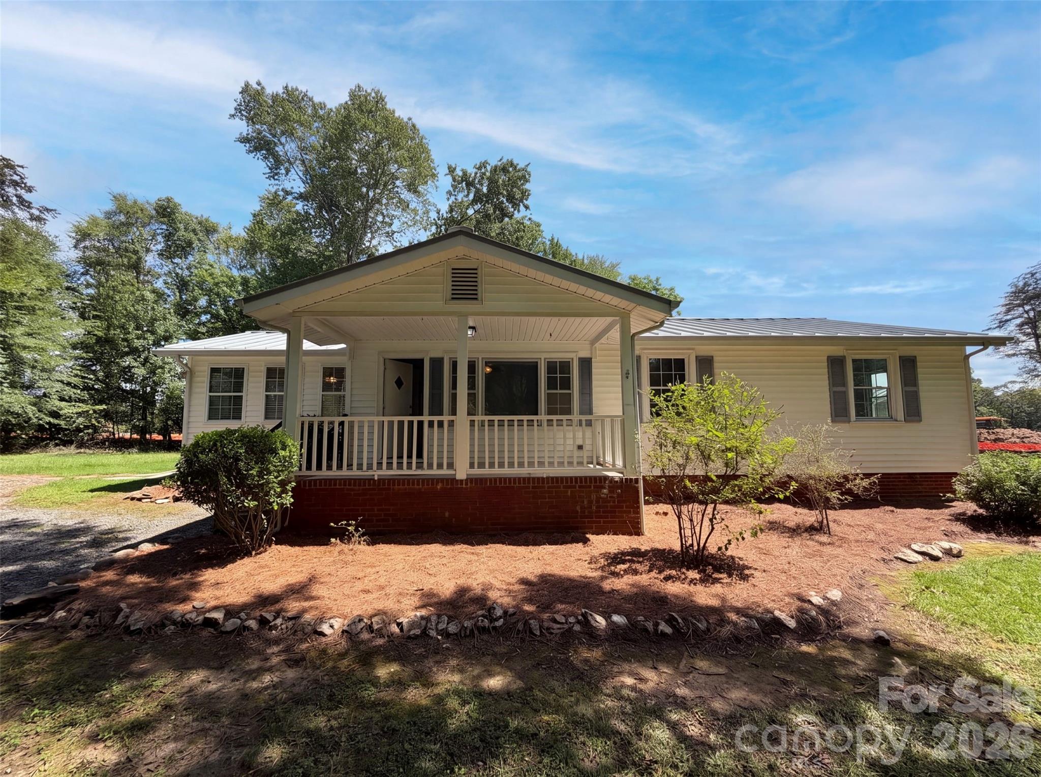 5100 Robinwood Drive — photo