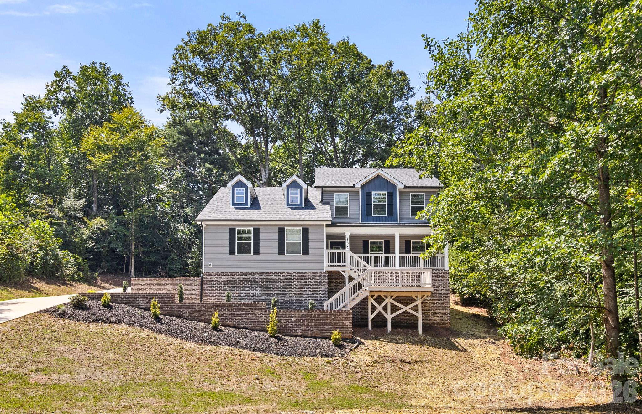 2595 Henry Falls Drive — photo