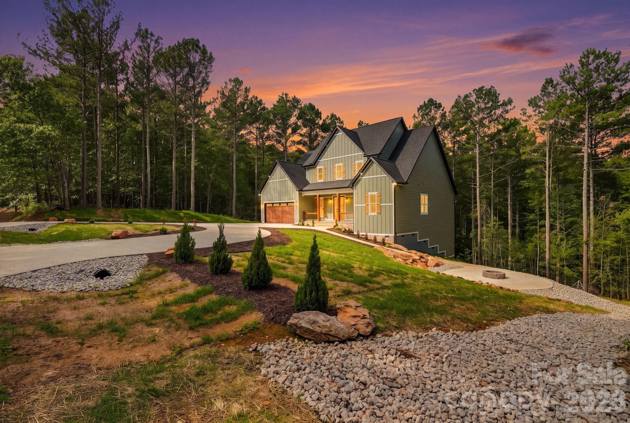 2189 Lighthouse Lane — photo