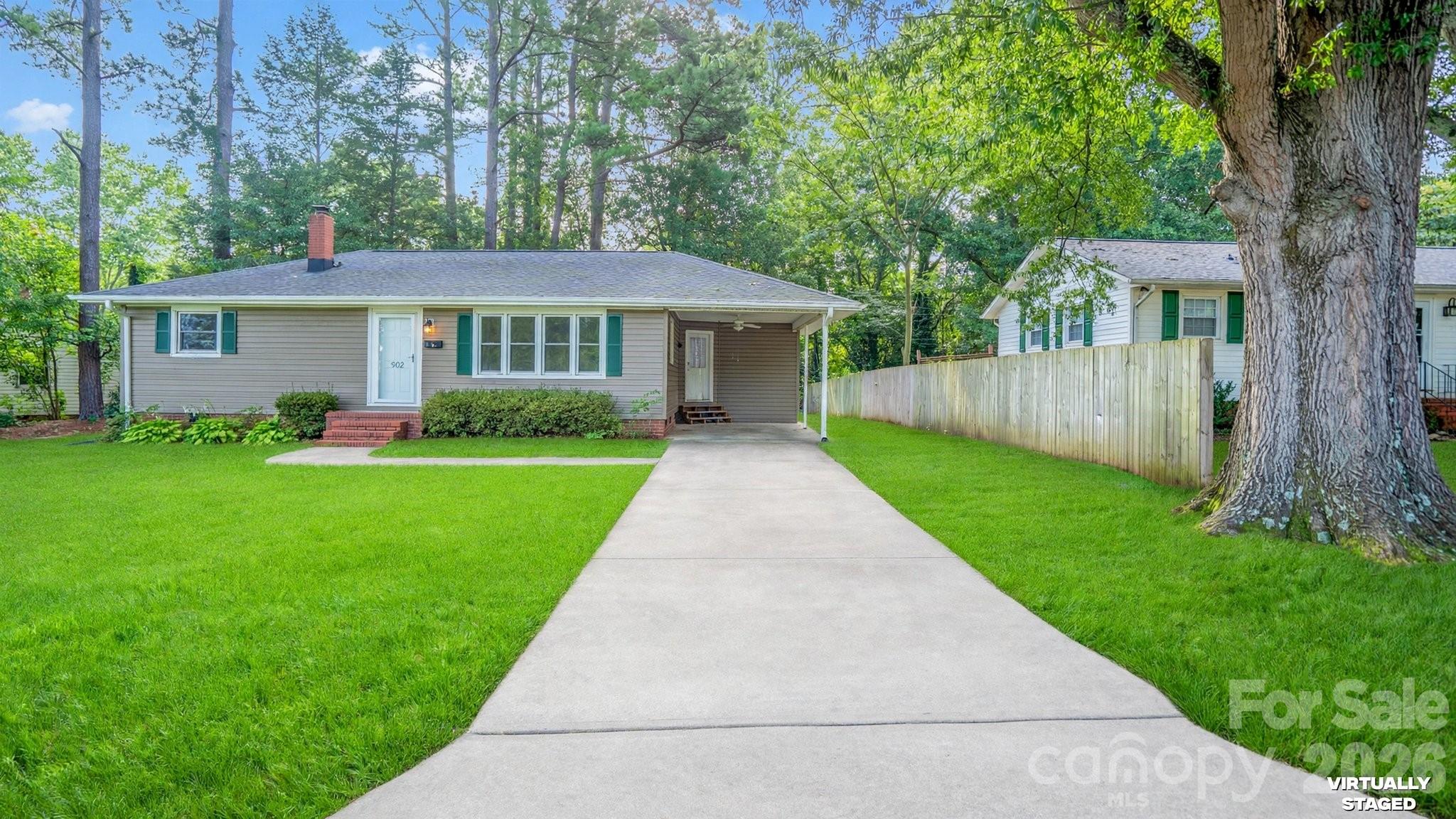 902 Dogwood Drive — photo