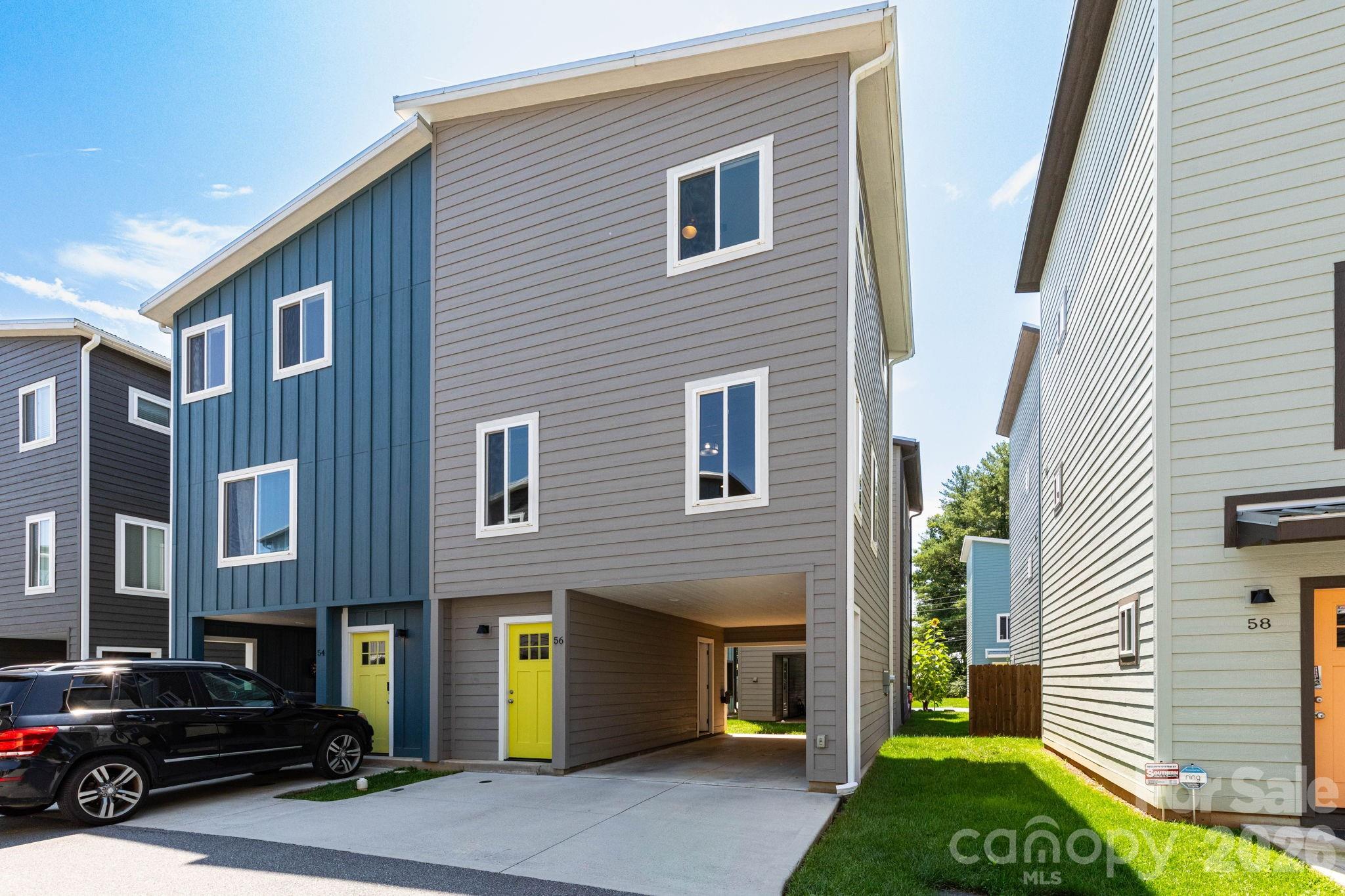 56 W Cascade Street — photo