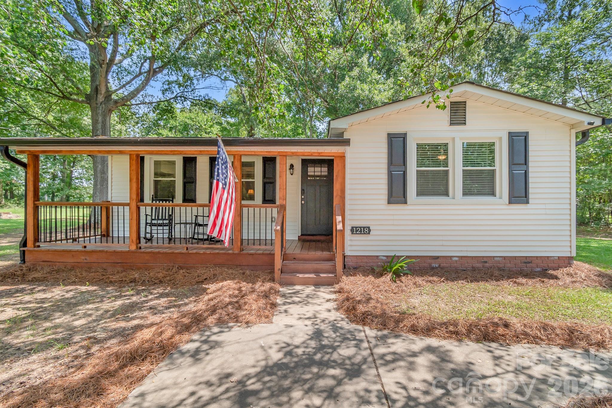 1218 Hammond Carnes Road — photo
