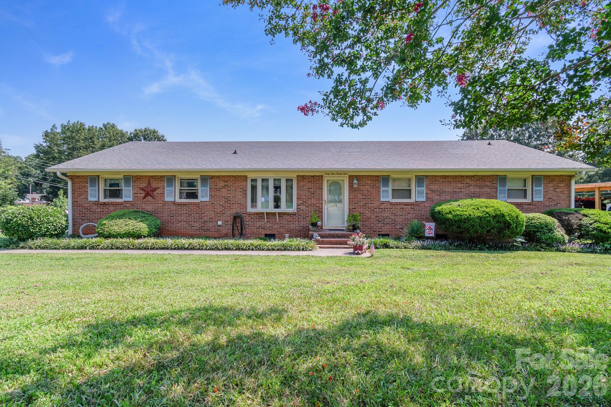 6424 Wilgrove Mint Hill Road — photo