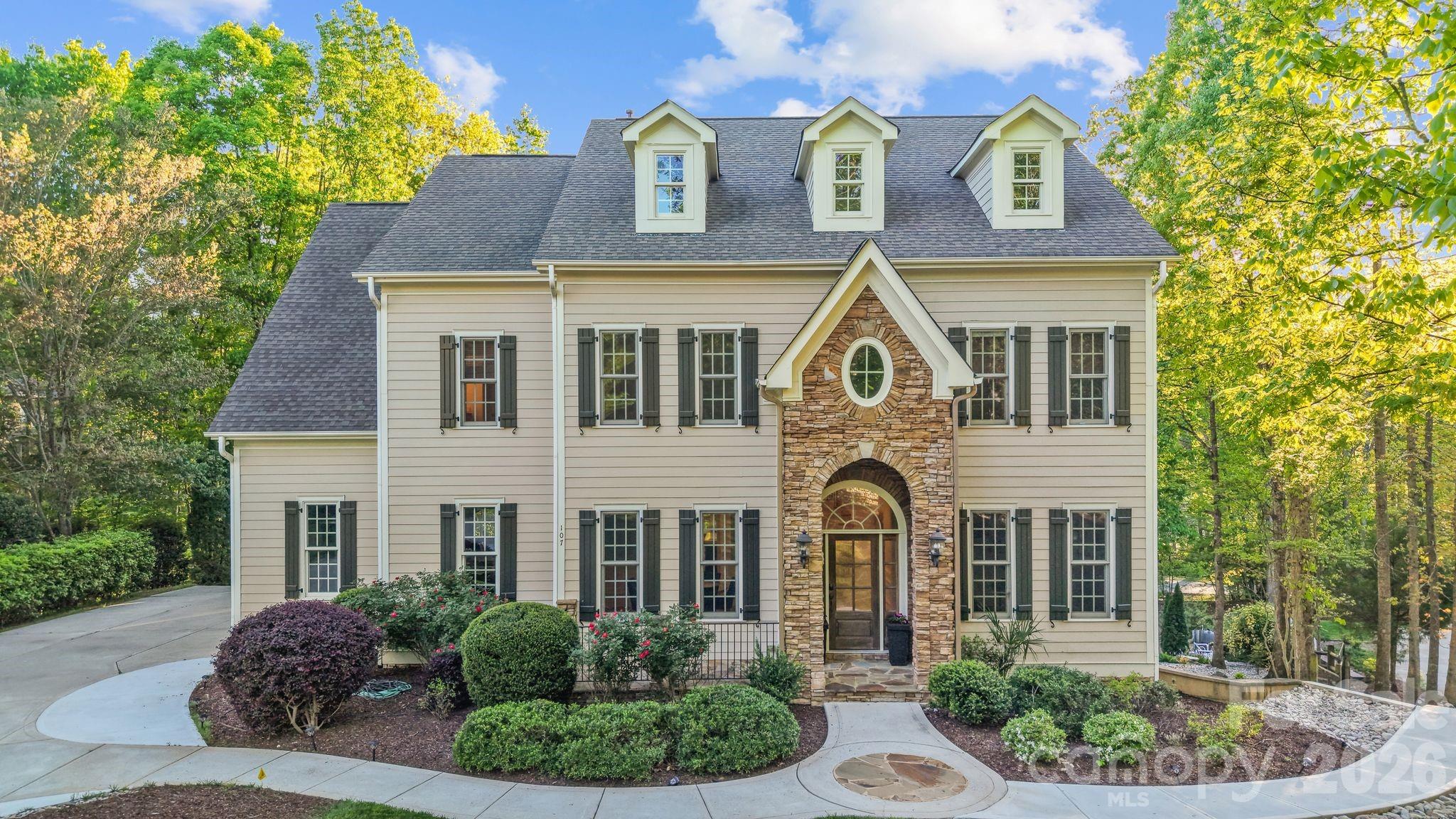 107 Mcauley Court — photo