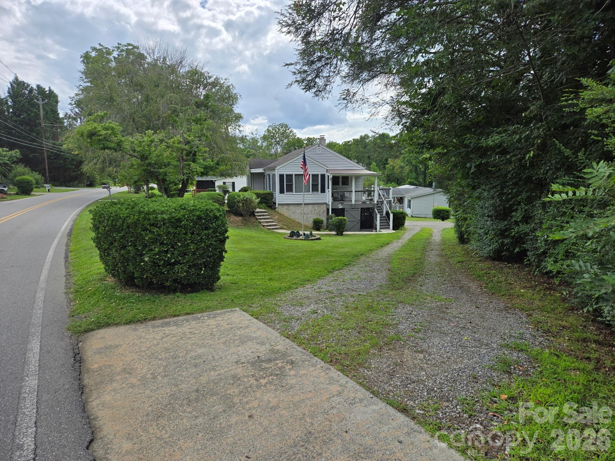 214 Governors View Road — photo