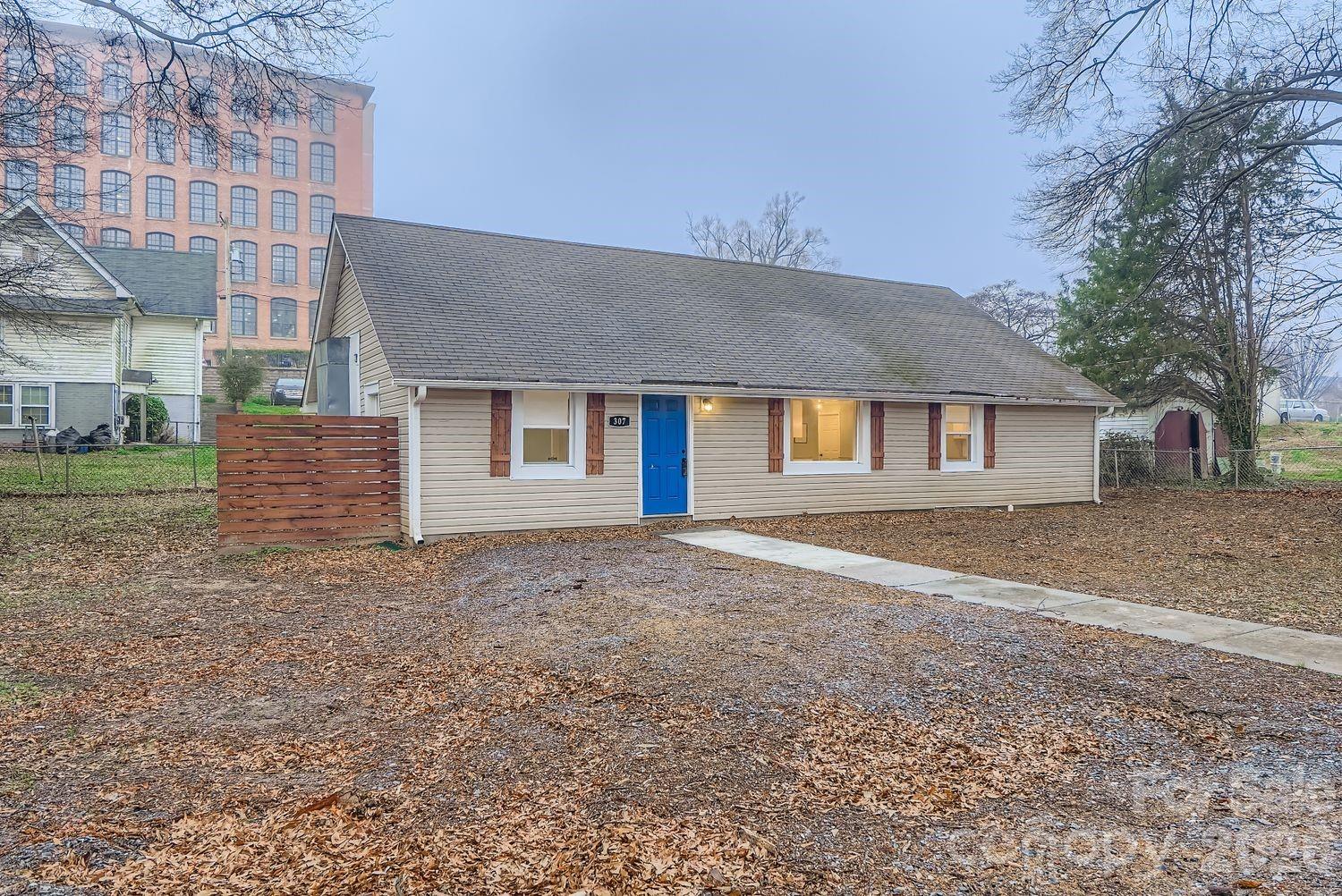 307 S Ransom Street — photo