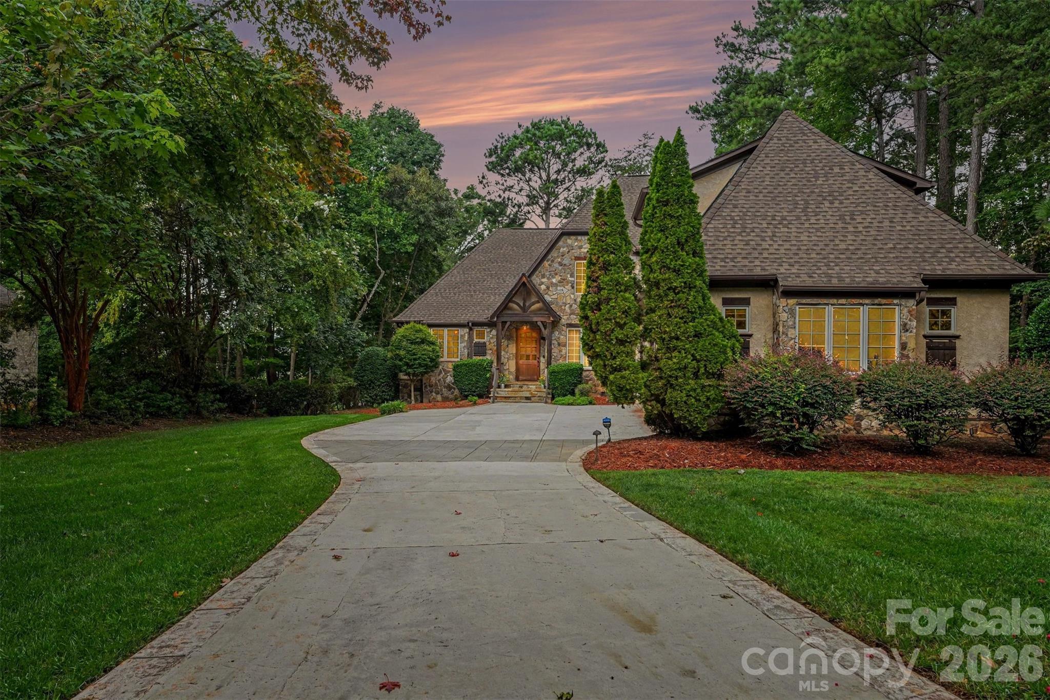 7484 Cottonwood Drive — photo