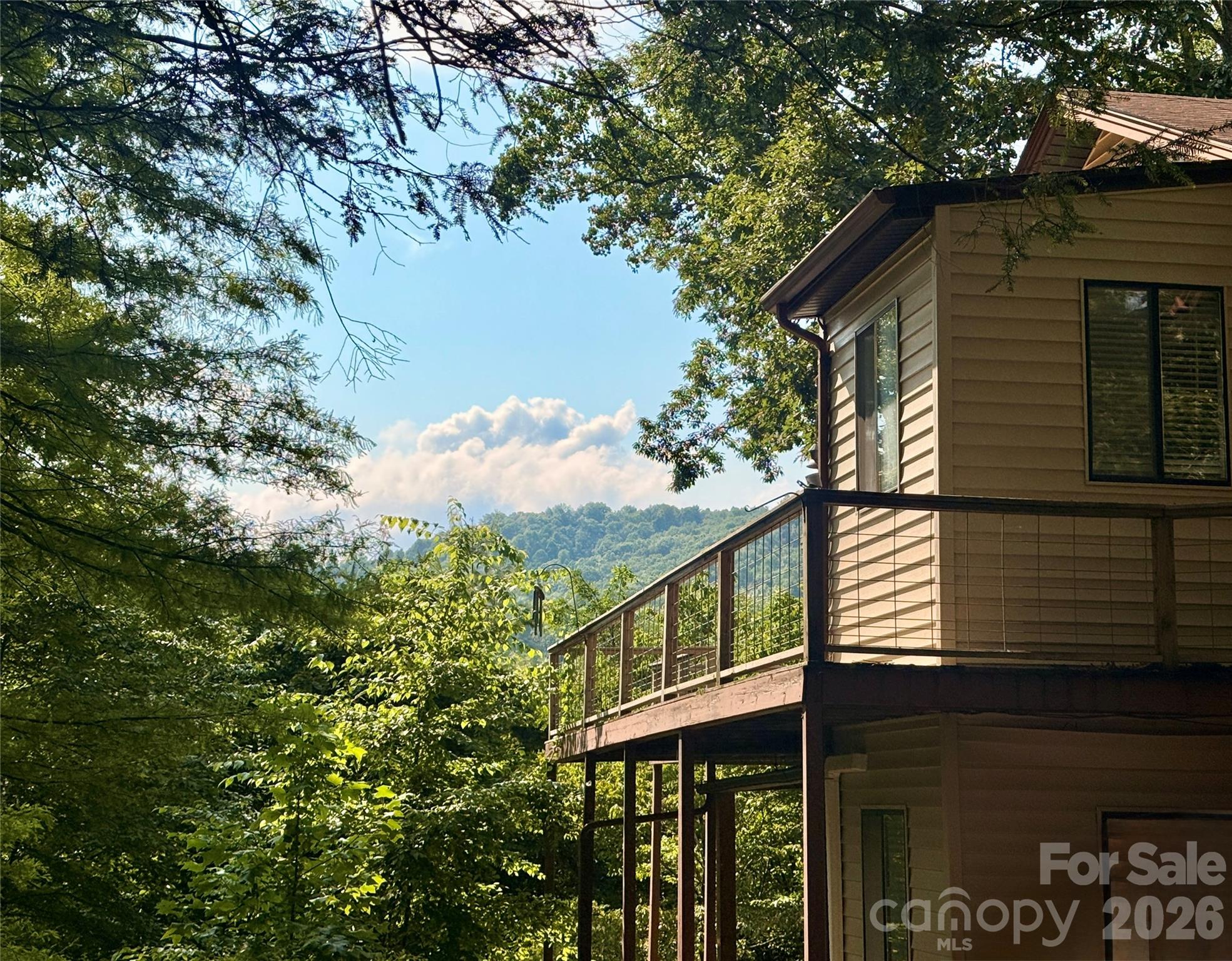218 McGuffey Ridge Road — photo