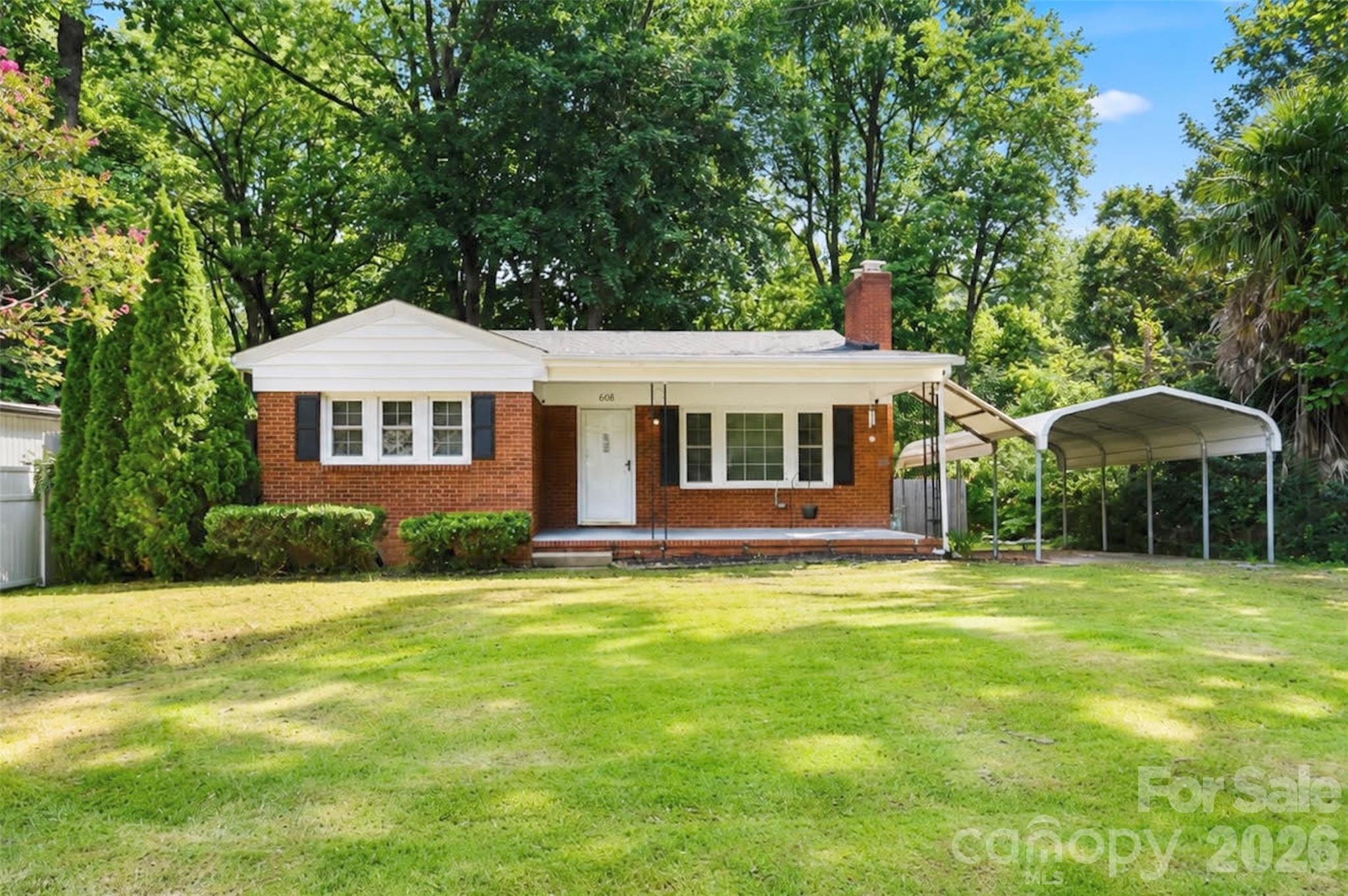 608 Pamela Street NE — photo