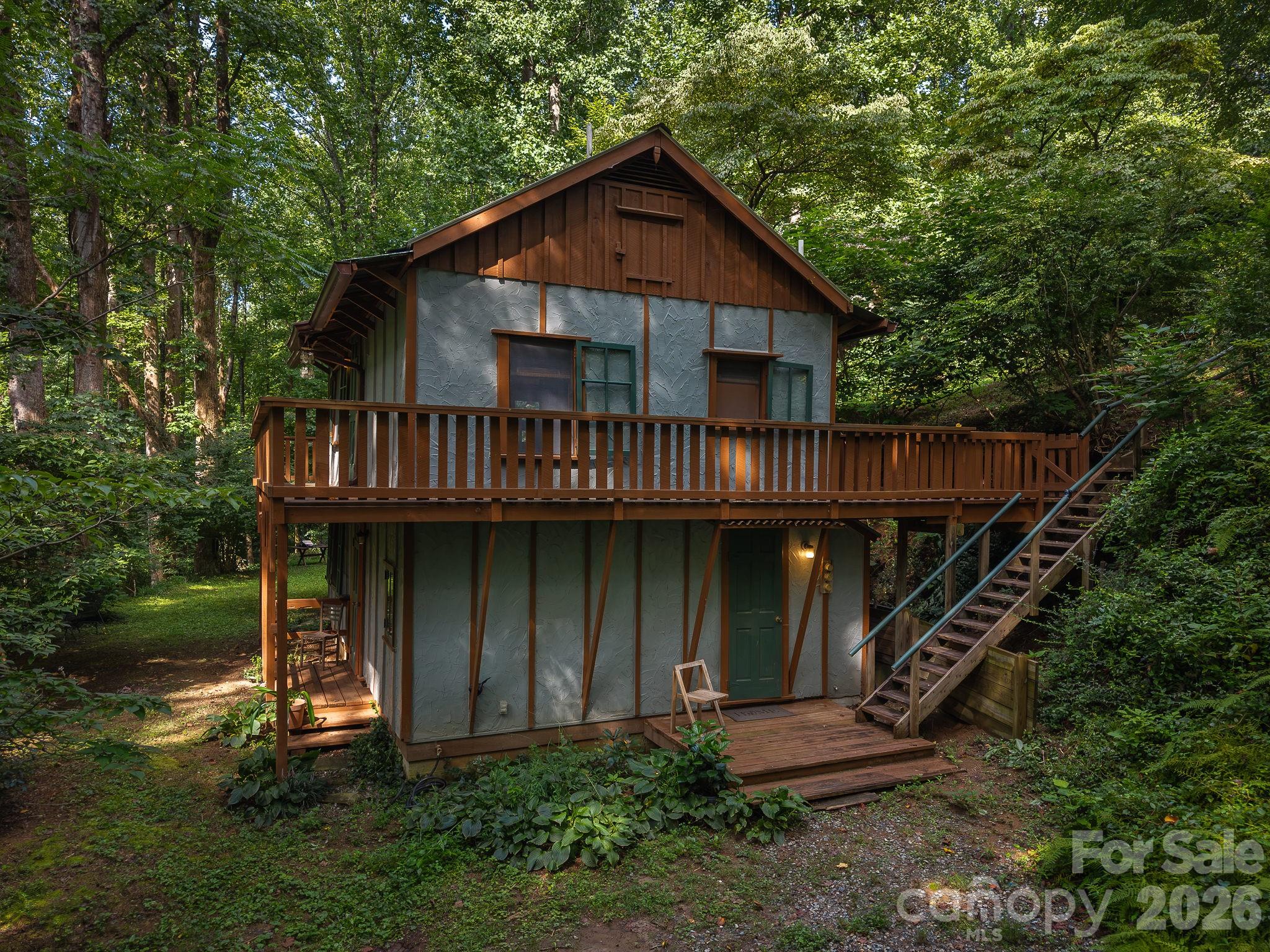 1051 Frost Road — photo
