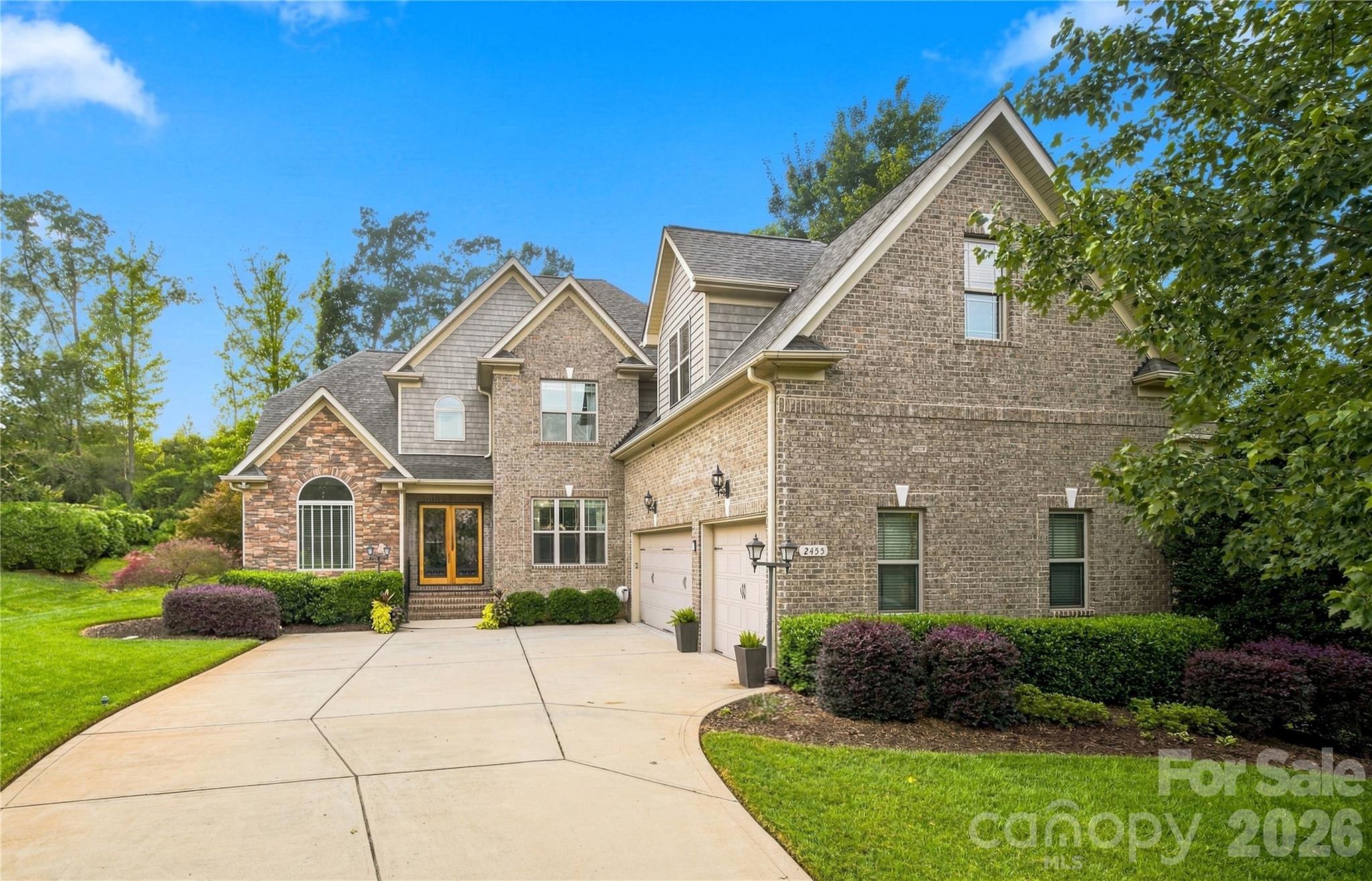 2455 Shiny Leaf Drive — photo