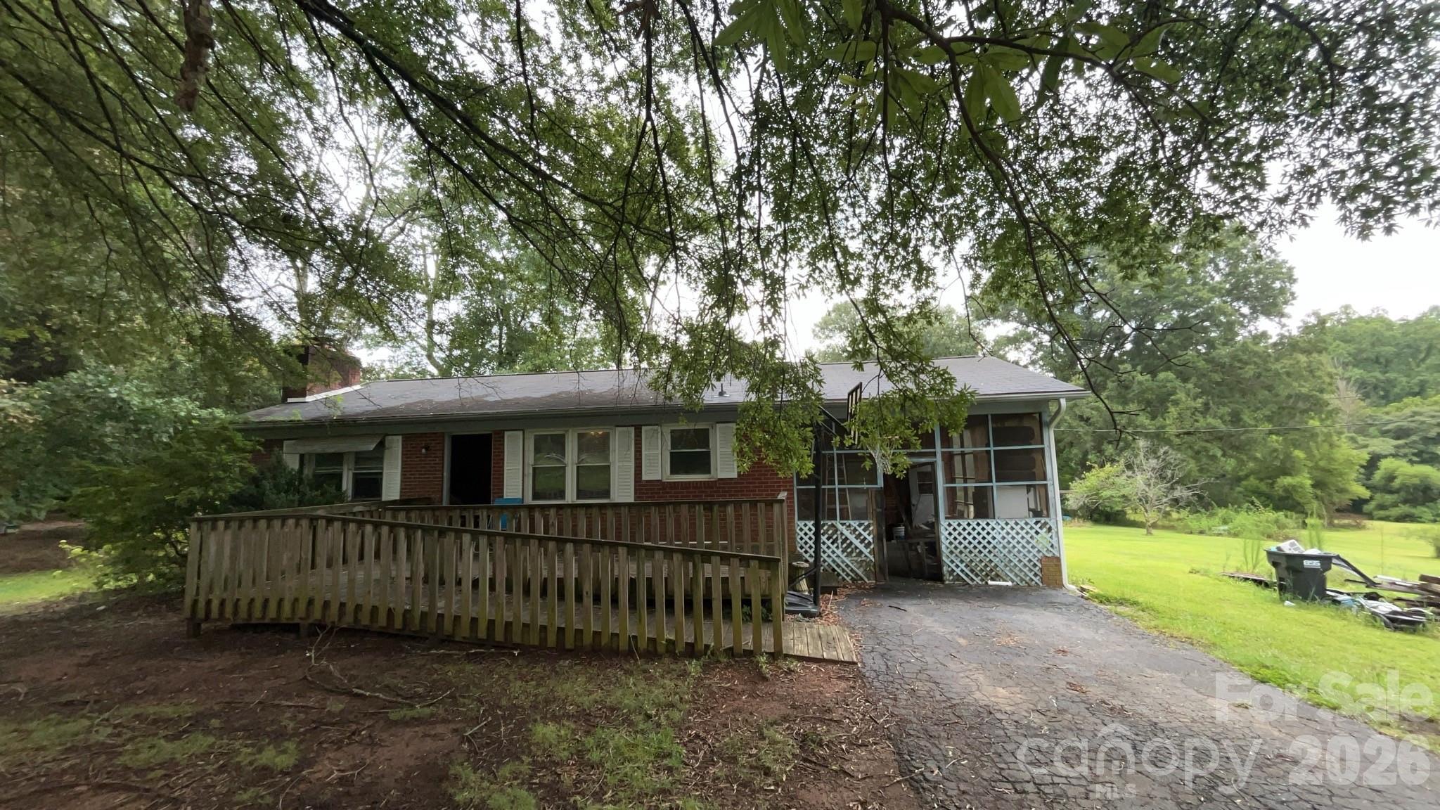 389 Midway Lake Road — photo