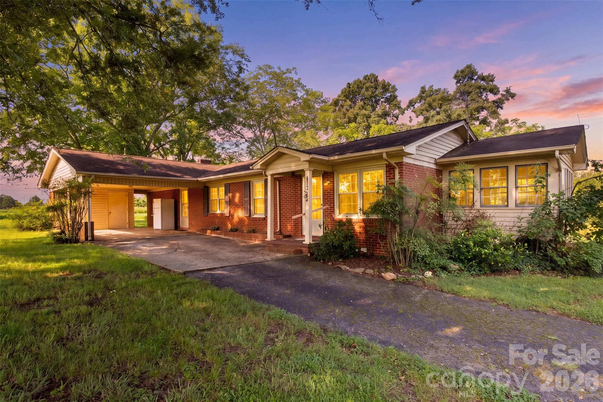 7804 Matthew Miller Road — photo