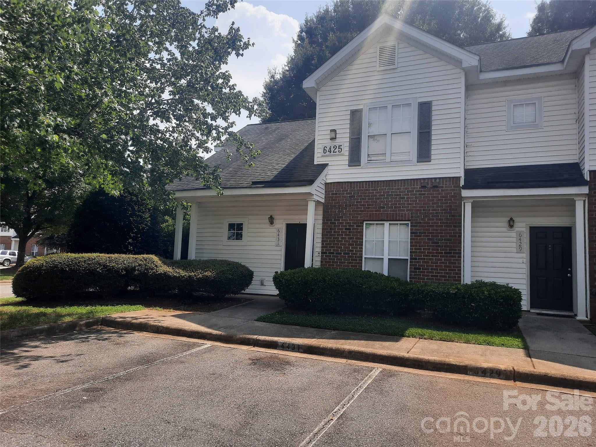 6431 Mallard View Lane — photo
