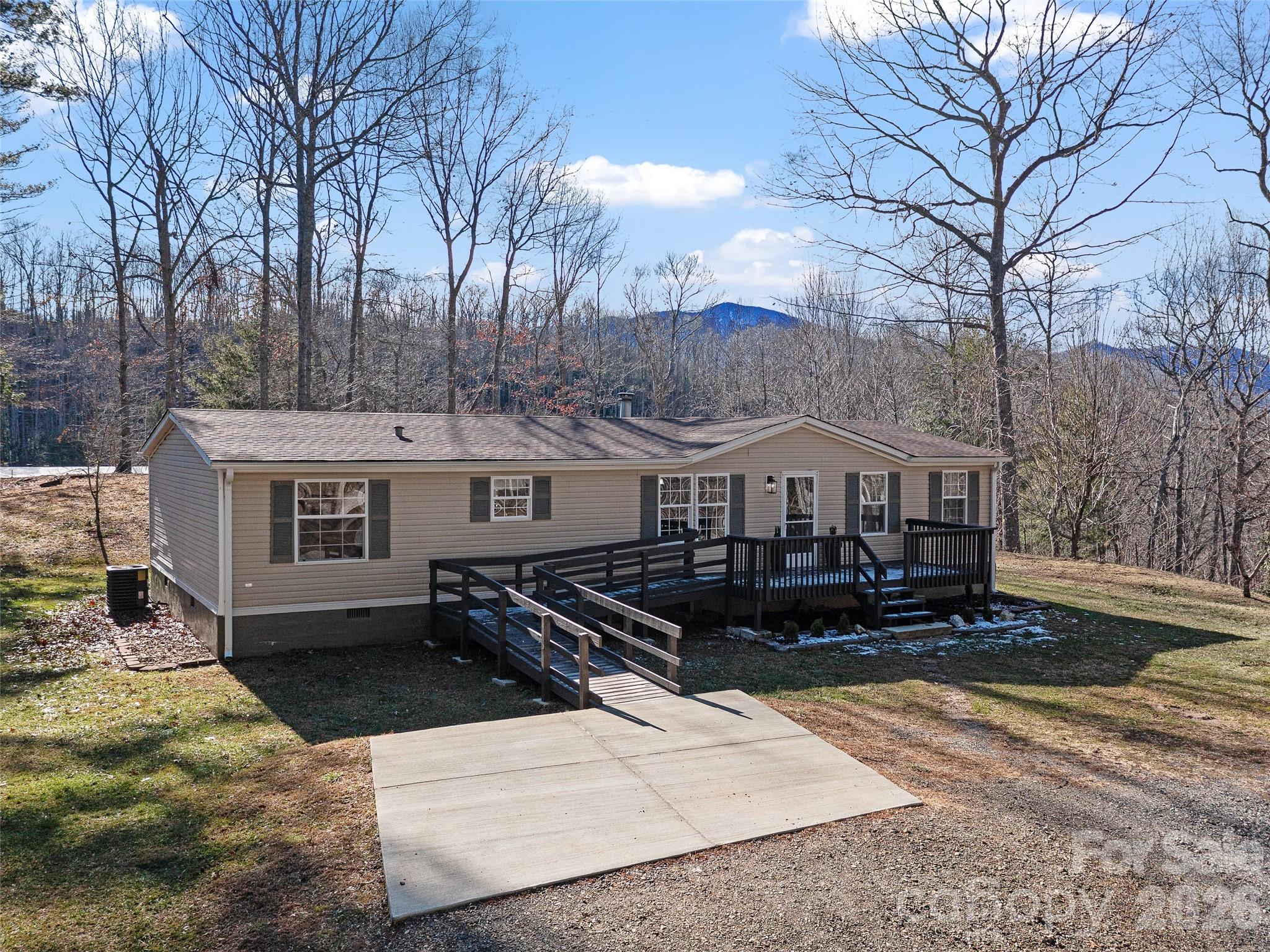 105 Satinwood Drive — photo