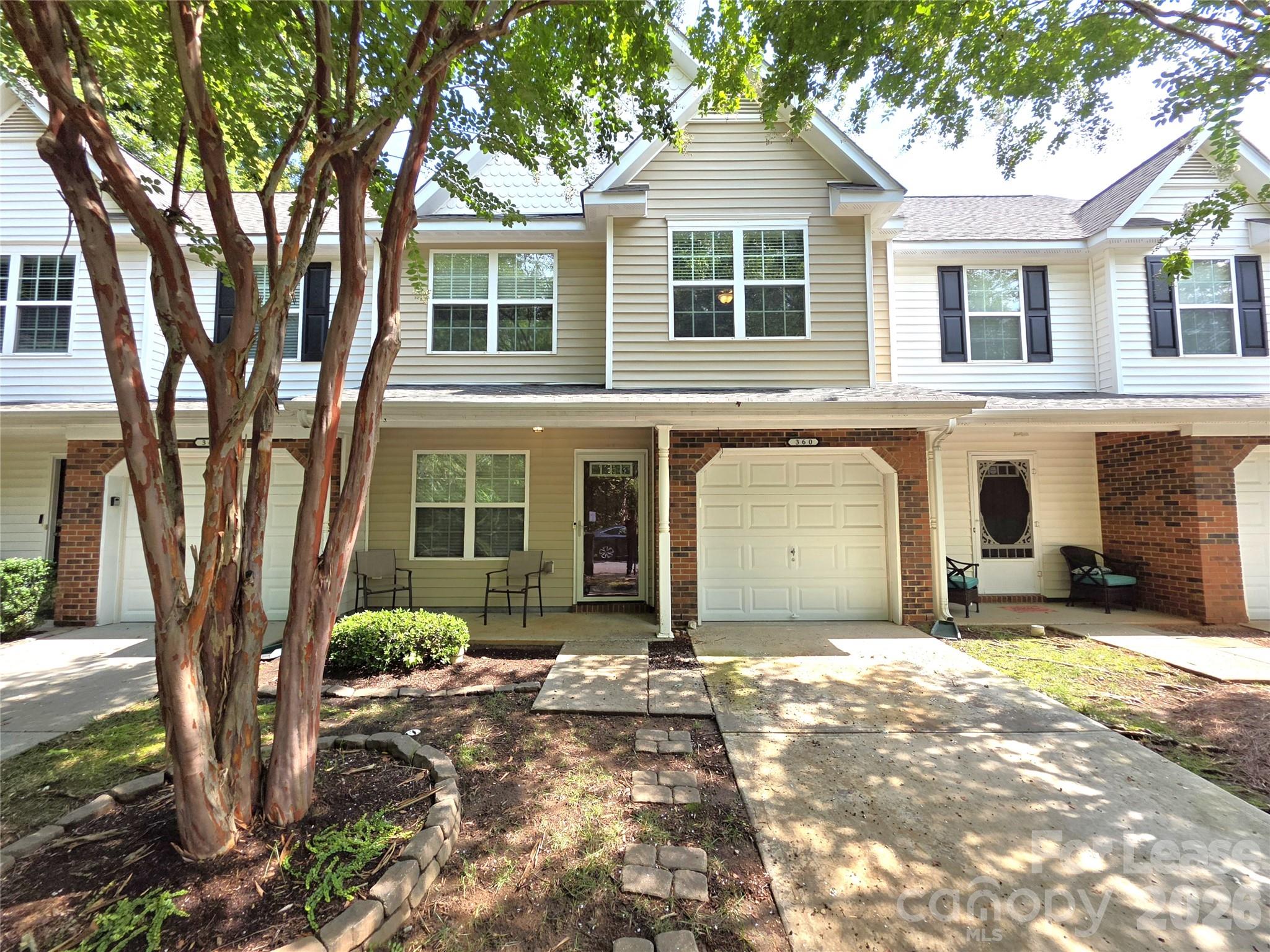 360 Tidmarsh Court NW — photo