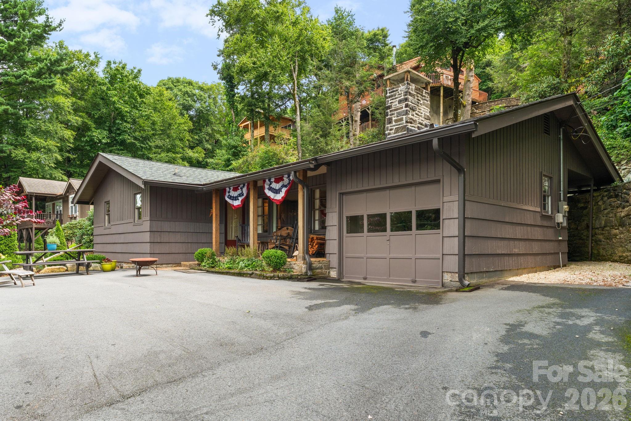 168 Mountain View Drive — photo