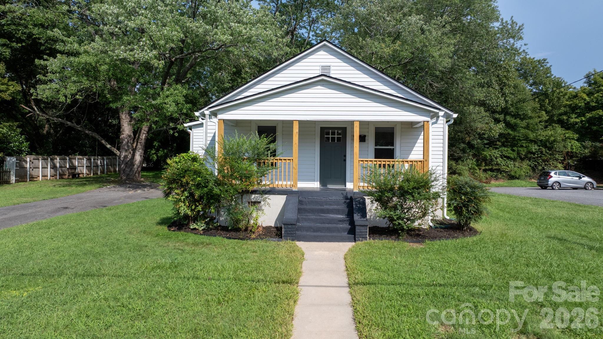 1320 14th Street Drive NE — photo