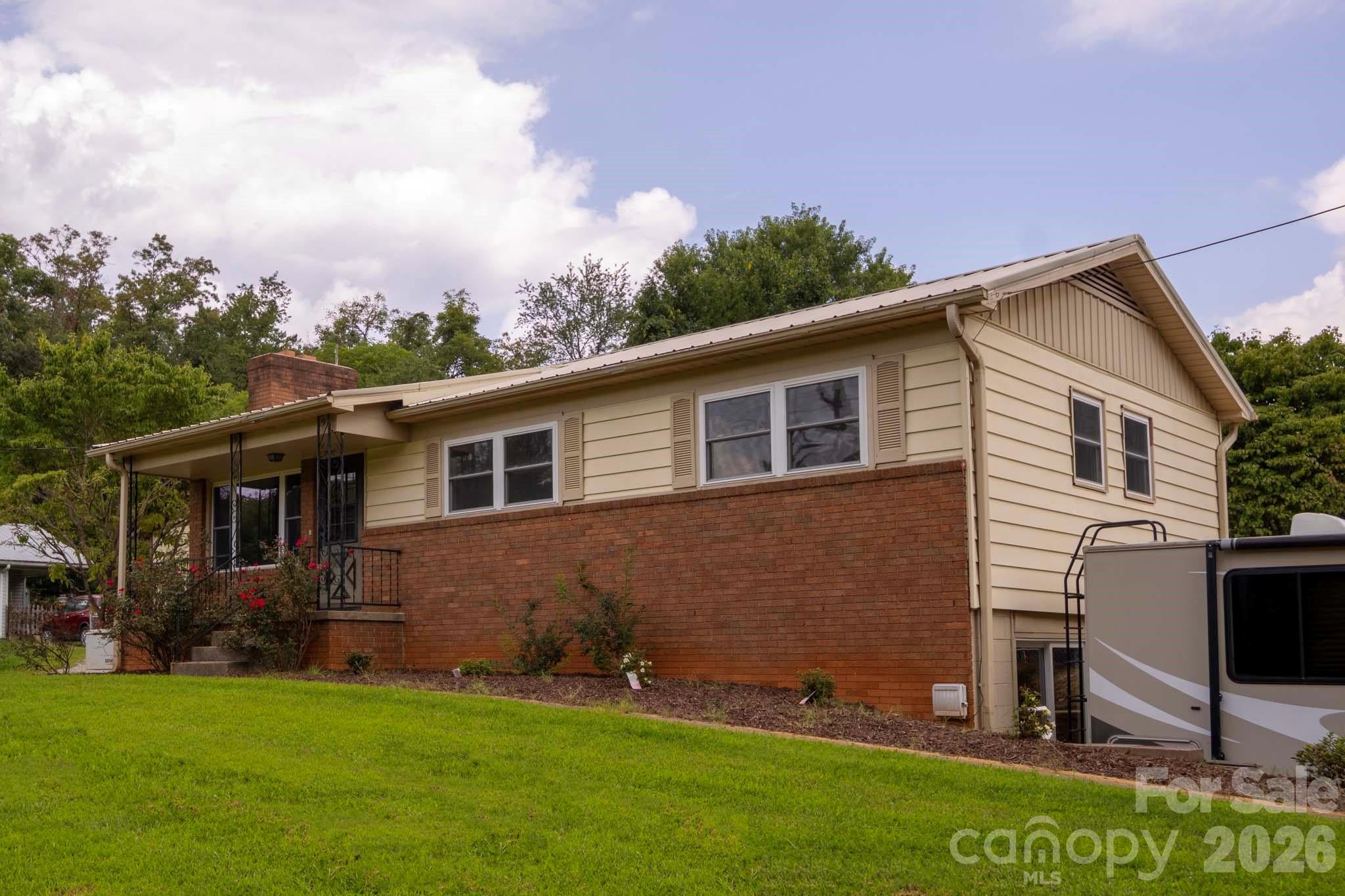 317 Brickyard Road — photo