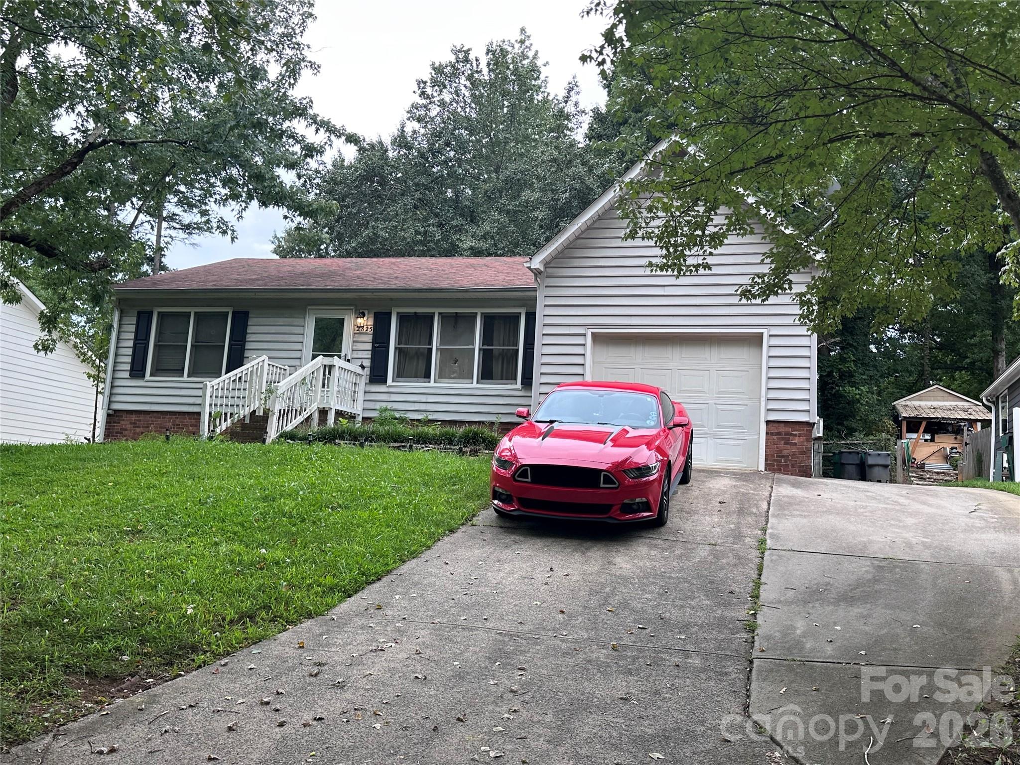 2825 Allenton Trails Lane — photo
