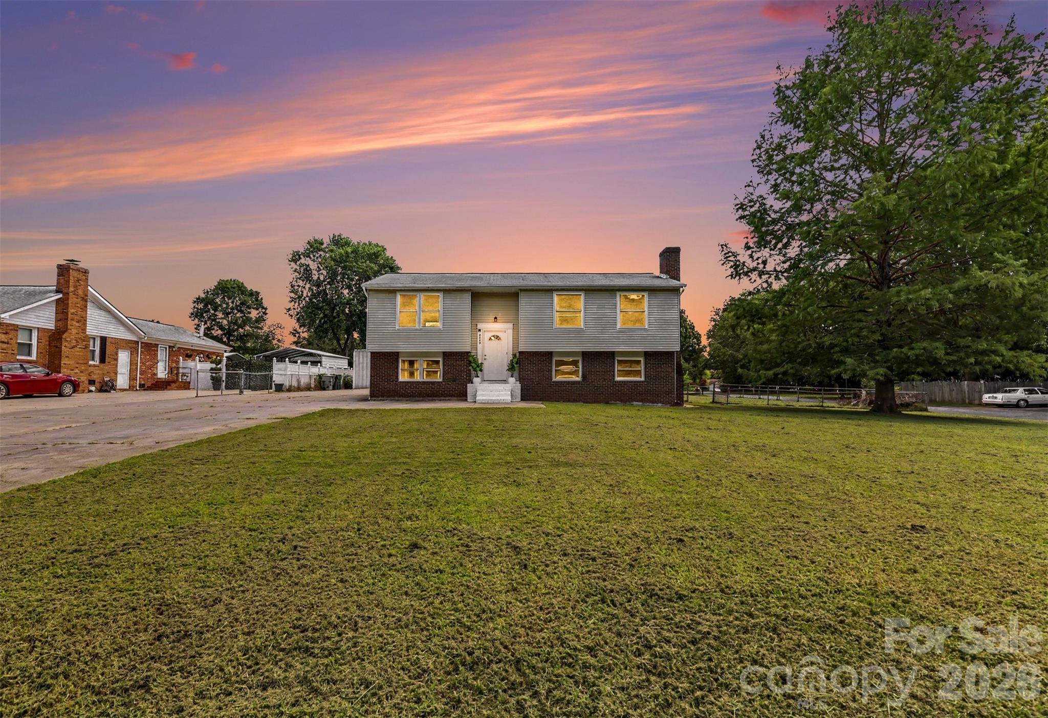 2119 O Hara Drive — photo