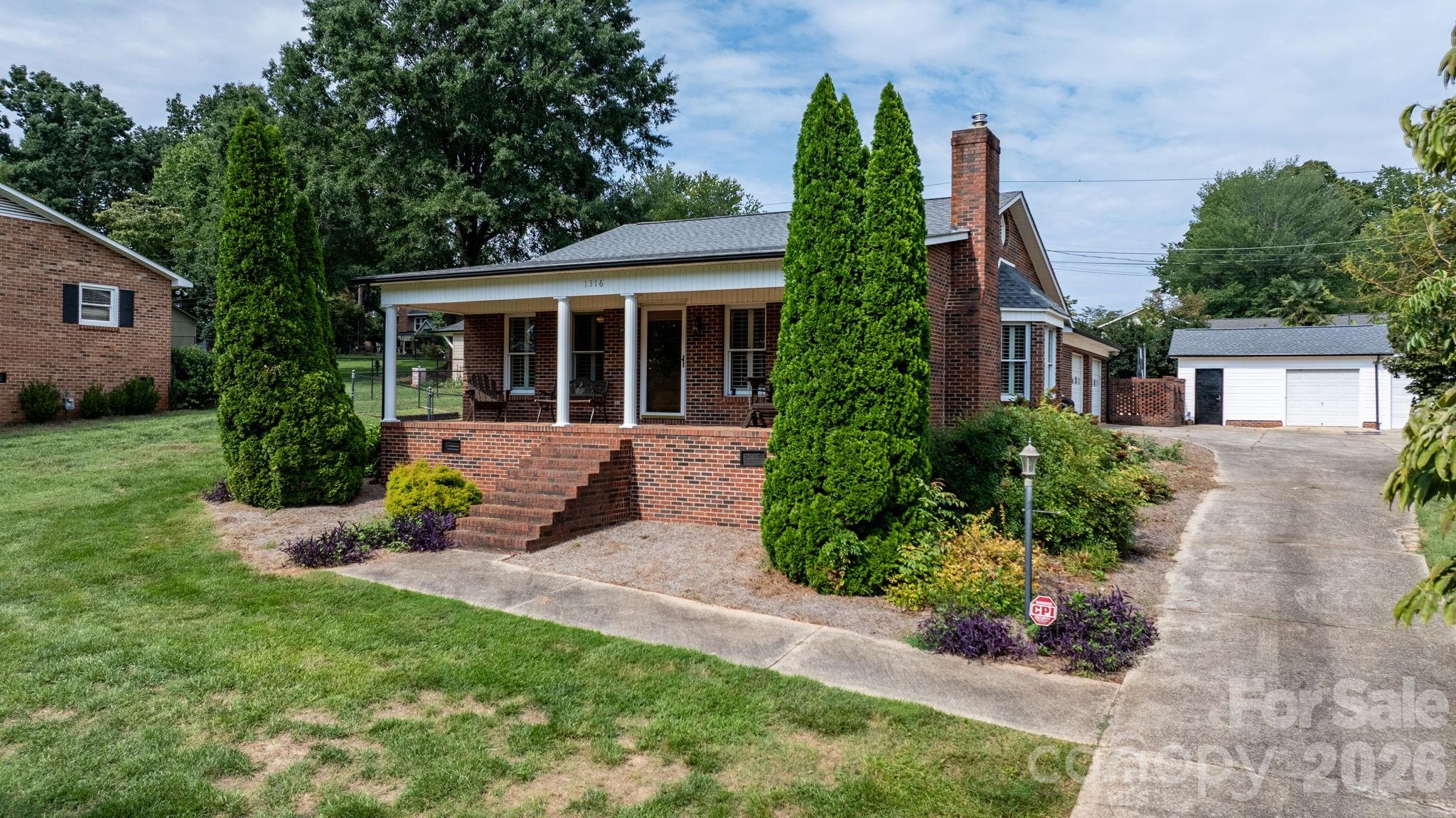 1316 Oak Canopy Road — photo