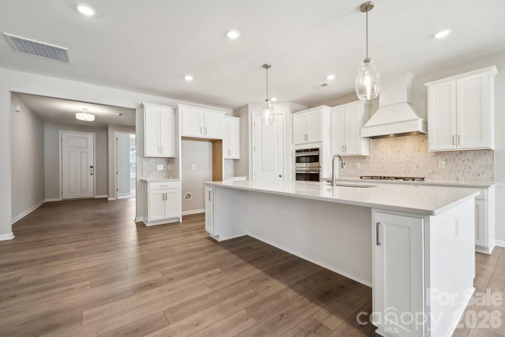17017 Walker Wylie Drive — photo