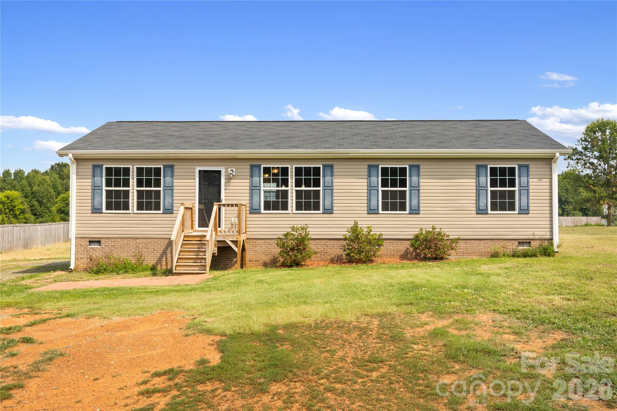 6701 Philadelphia Churc Road — photo