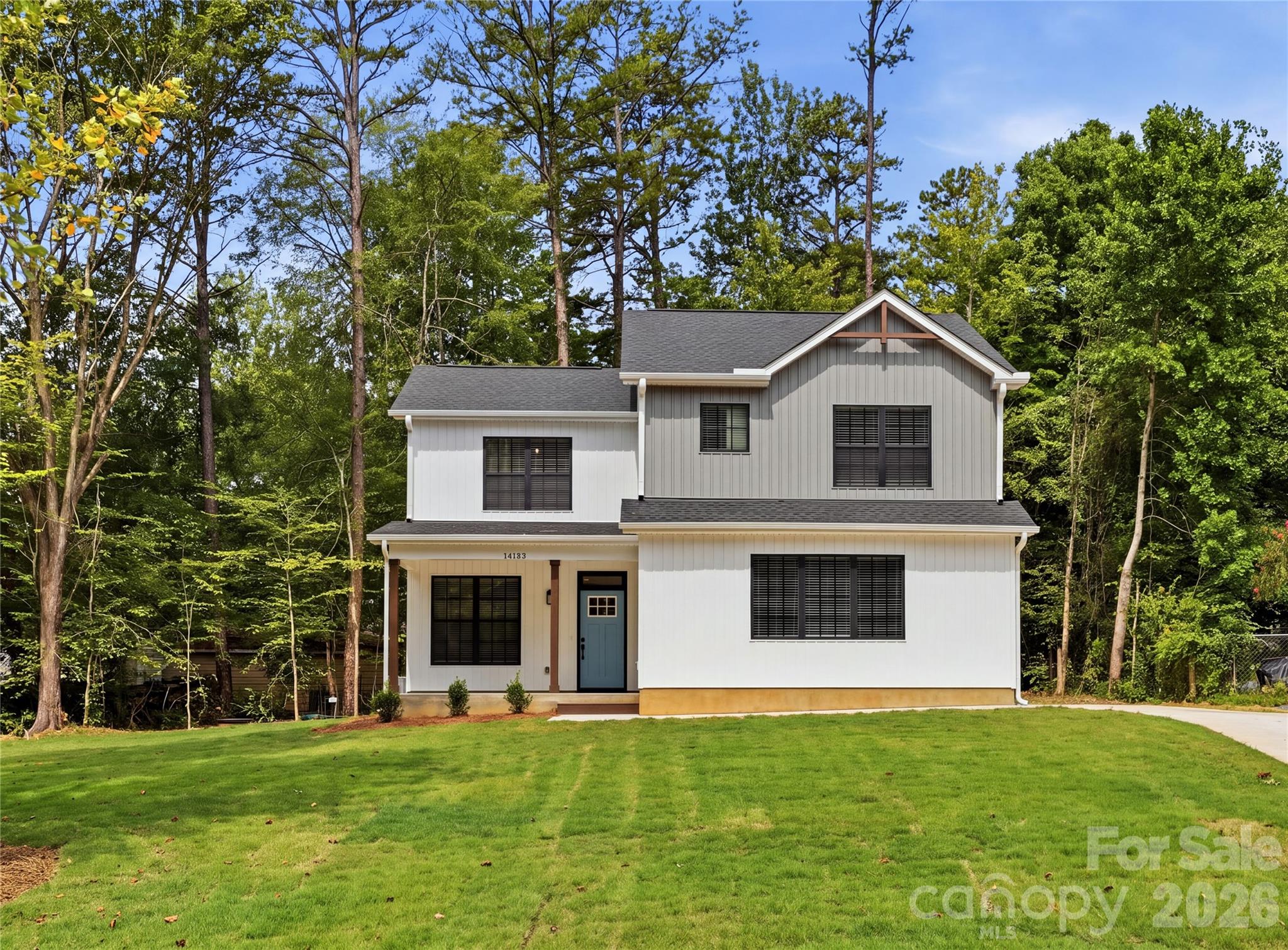 14133 Woodhurst Lane — photo